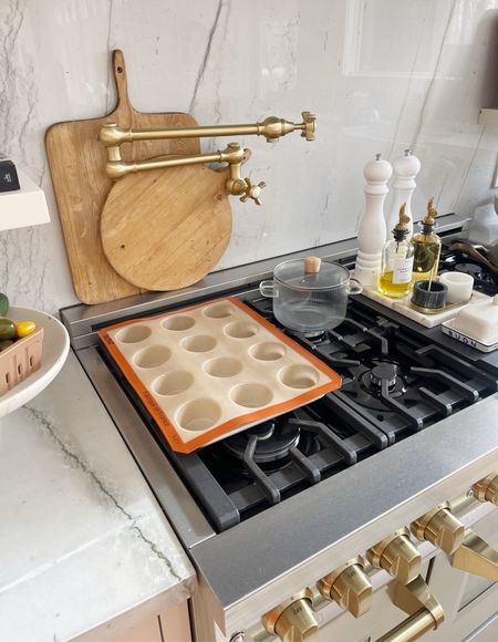 HOME \ kitchen favorites! Silicone muffin sheet, glass pot, boards and more!

Baking
Cooking
Range 

#LTKhome #LTKfindsunder50 #LTKfindsunder100