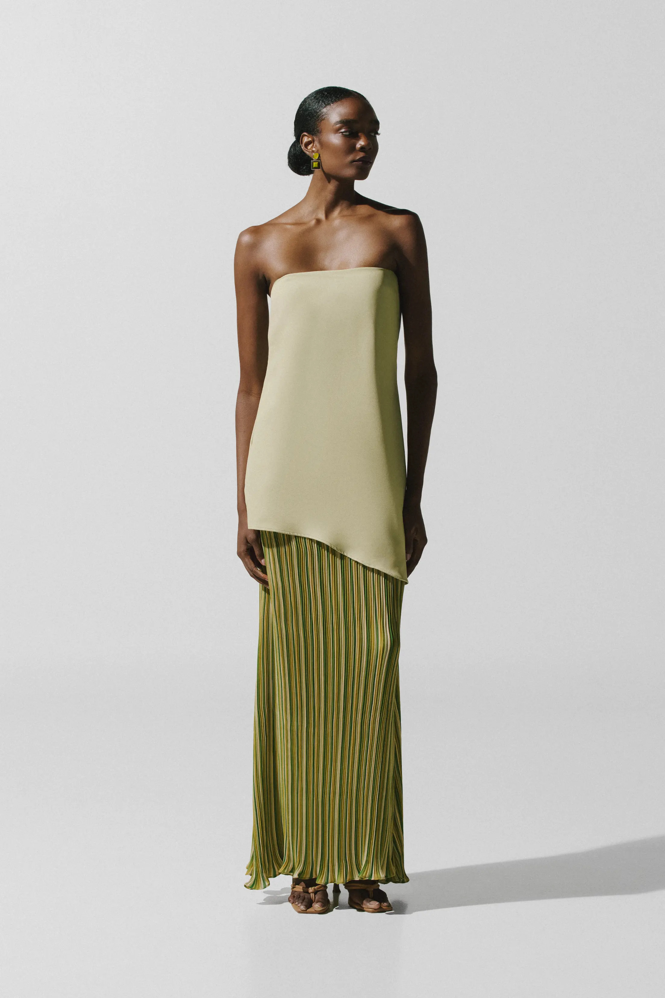 Carla Maxi Dress Green in Pleated Fabric - High Summer 26 | BAOBAB INT