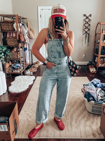 OOTD 🔆
Tube top M/L
Overalls M
Jelly shoes TTS 
•Checkered bag strap save with code MANDIE 
•Crochet bag is @oikoshandmade on IG (I can’t link here) 


#LTKStyleTip #LTKOver40 #LTKShoeCrush