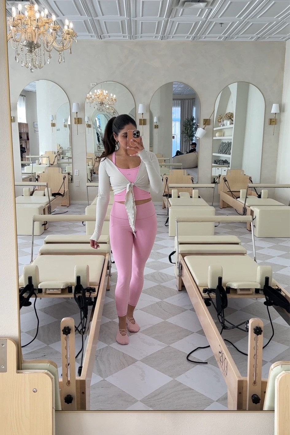 sweet pink 🤍🩰 

#LTKActive #LTKStyleTip #LTKFitness