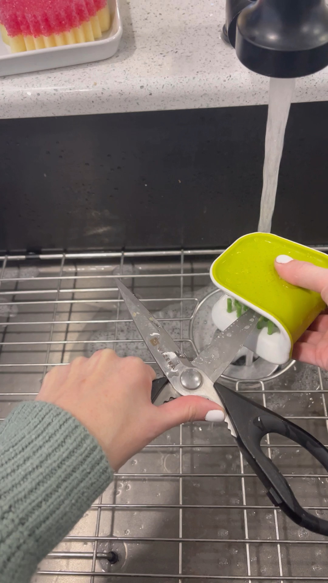 Safer knife and scissor cleaning tool on Amazon ✨🙌 under $10

Under 10, under 20, amazon home, amazon kitchen, kitchen tools, kitchen essentials, cleaning tools, home essentials 



#LTKFind #LTKhome #LTKunder50