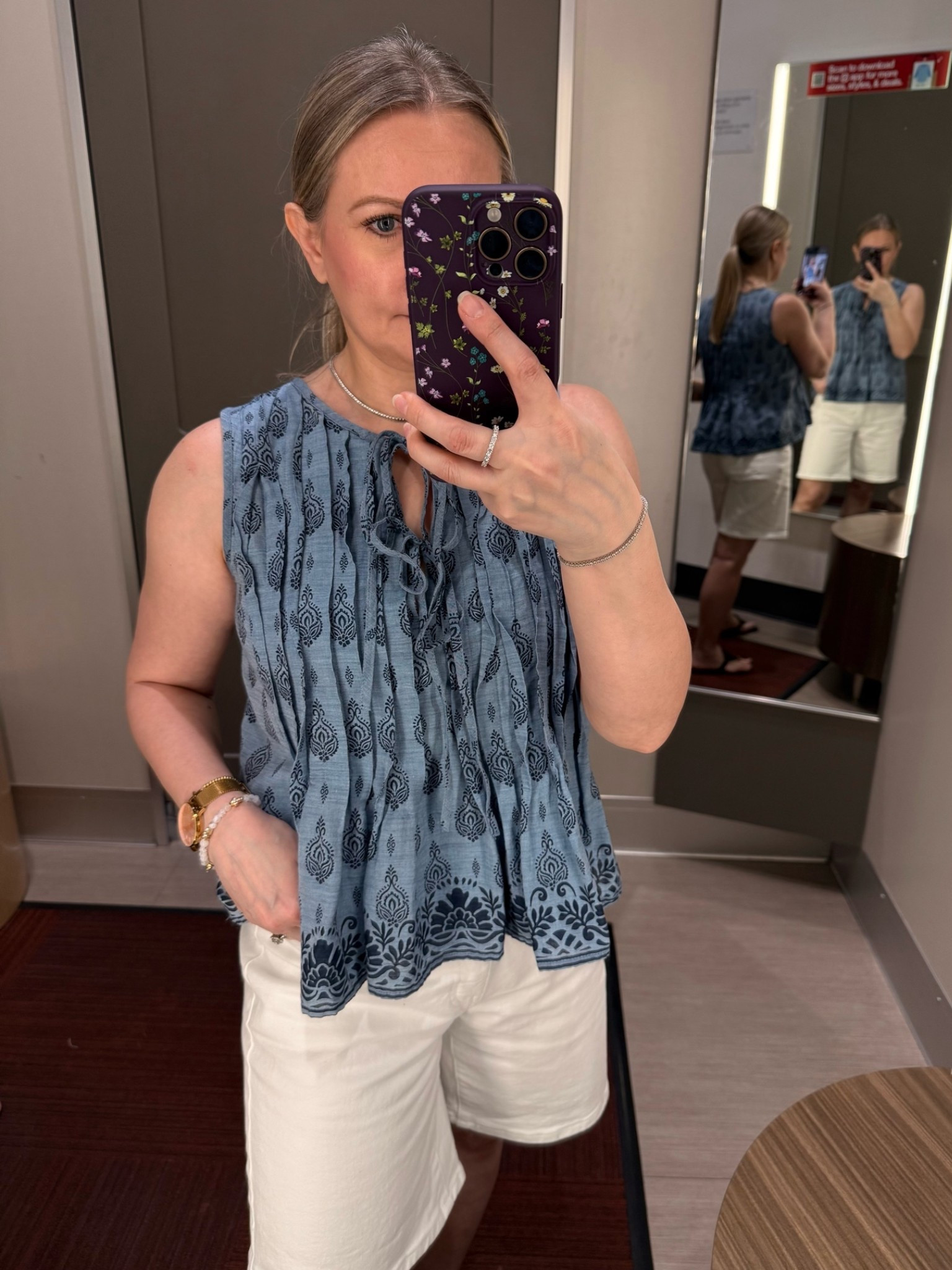 This cute top is perfect for transitioning into fall. I think it will look great paired with a brown cardigan. On major sale now!



Pre fall outfit, transition piece, transition to fall,

#LTKSeasonal #LTKOver40 #LTKSaleAlert

#LTKPetite #LTKootd