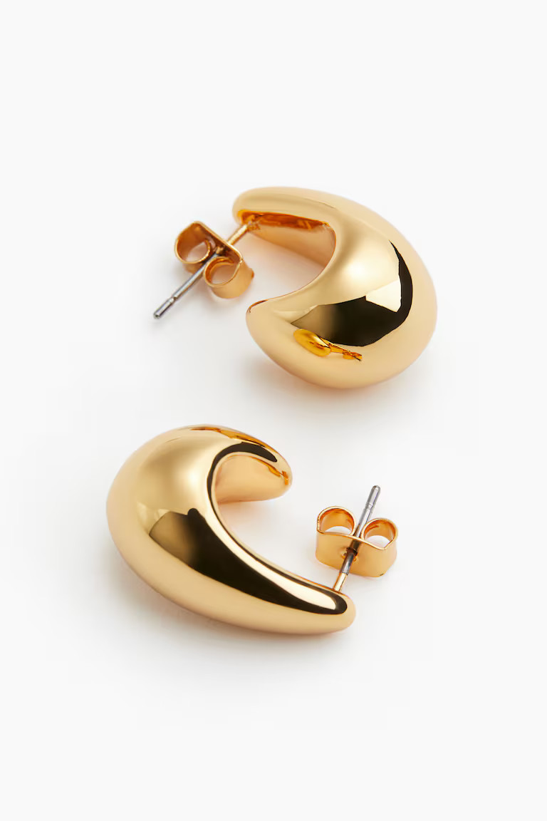 Gold-plated dome earrings - Gold-coloured - Ladies | H&M GB | H&M (UK, MY, IN, SG, PH, TW, HK)