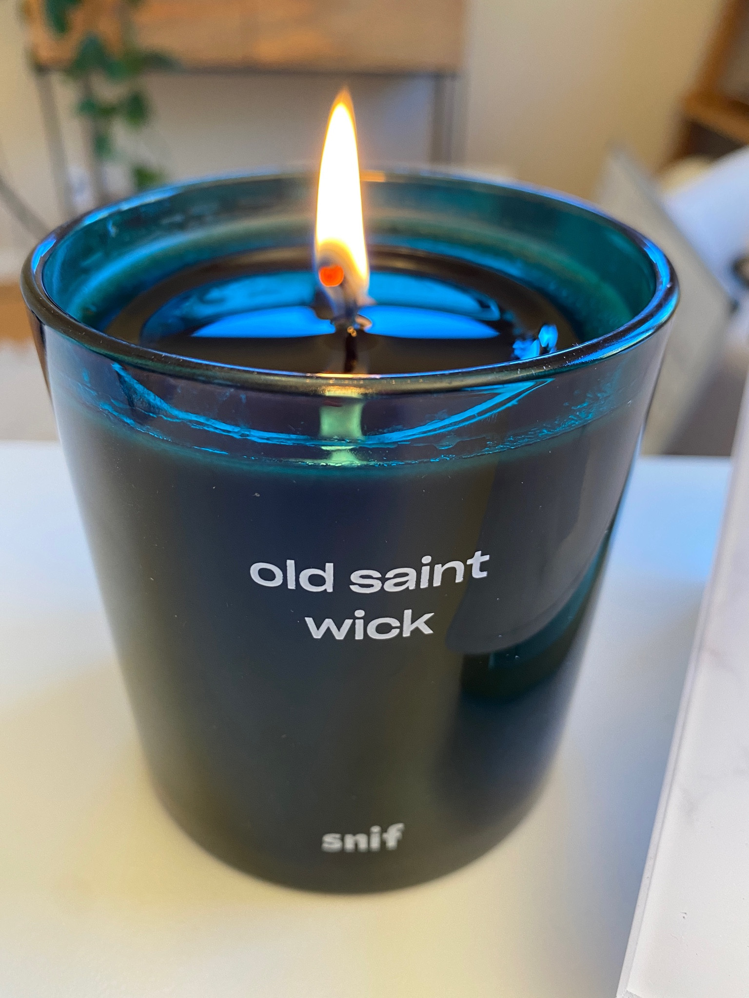 Smells amazing 🌲 and most importantly is made with clean ingredients! NO HORMONE DISRUPTERS!