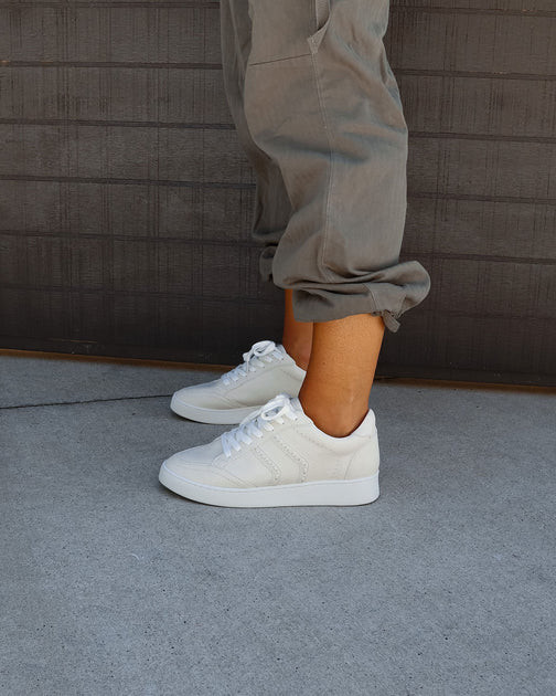 Laguna Stitch Sneaker - Cream - SALE | VICI