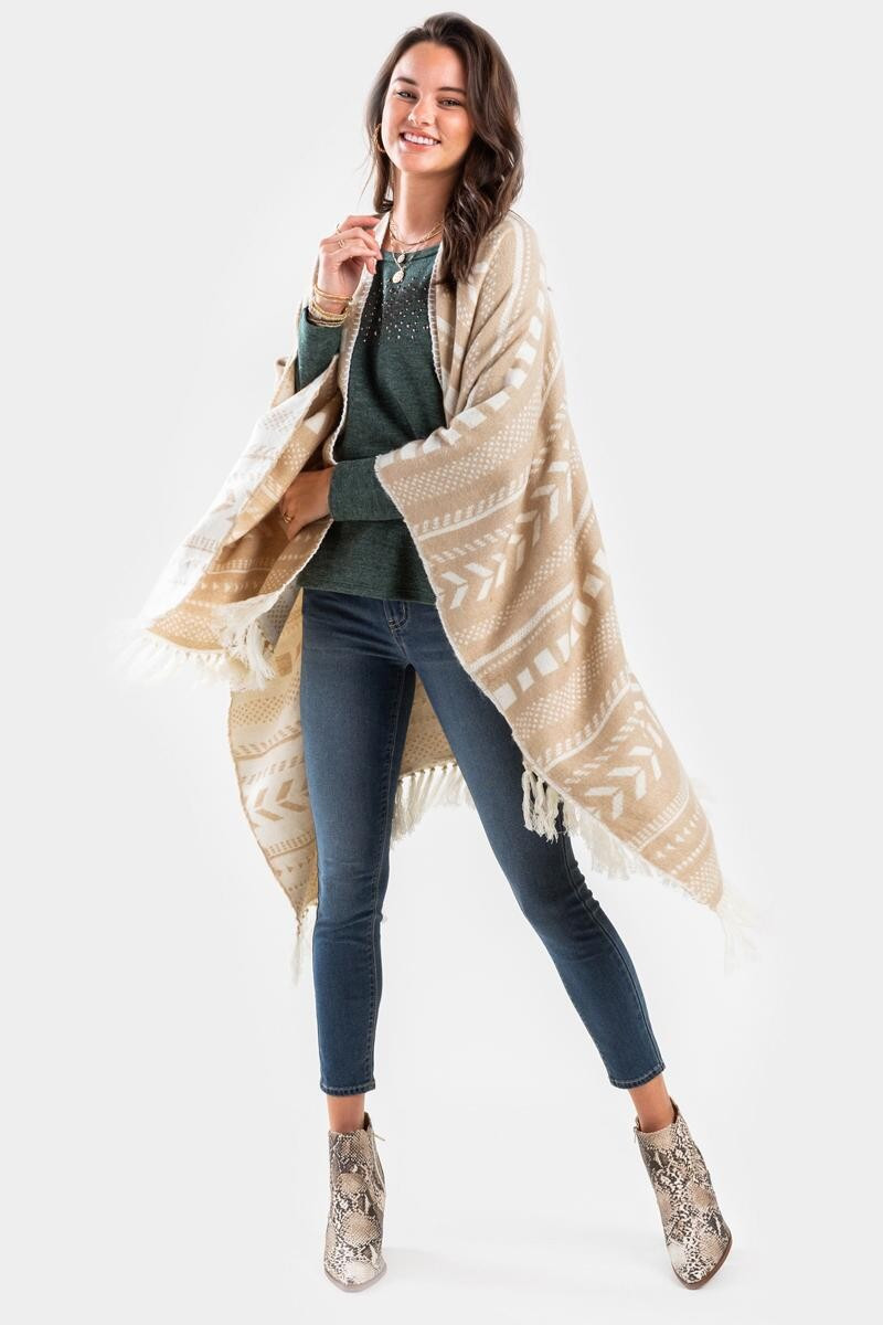 Leslie Chevron Fringe Poncho | Francesca’s Collections