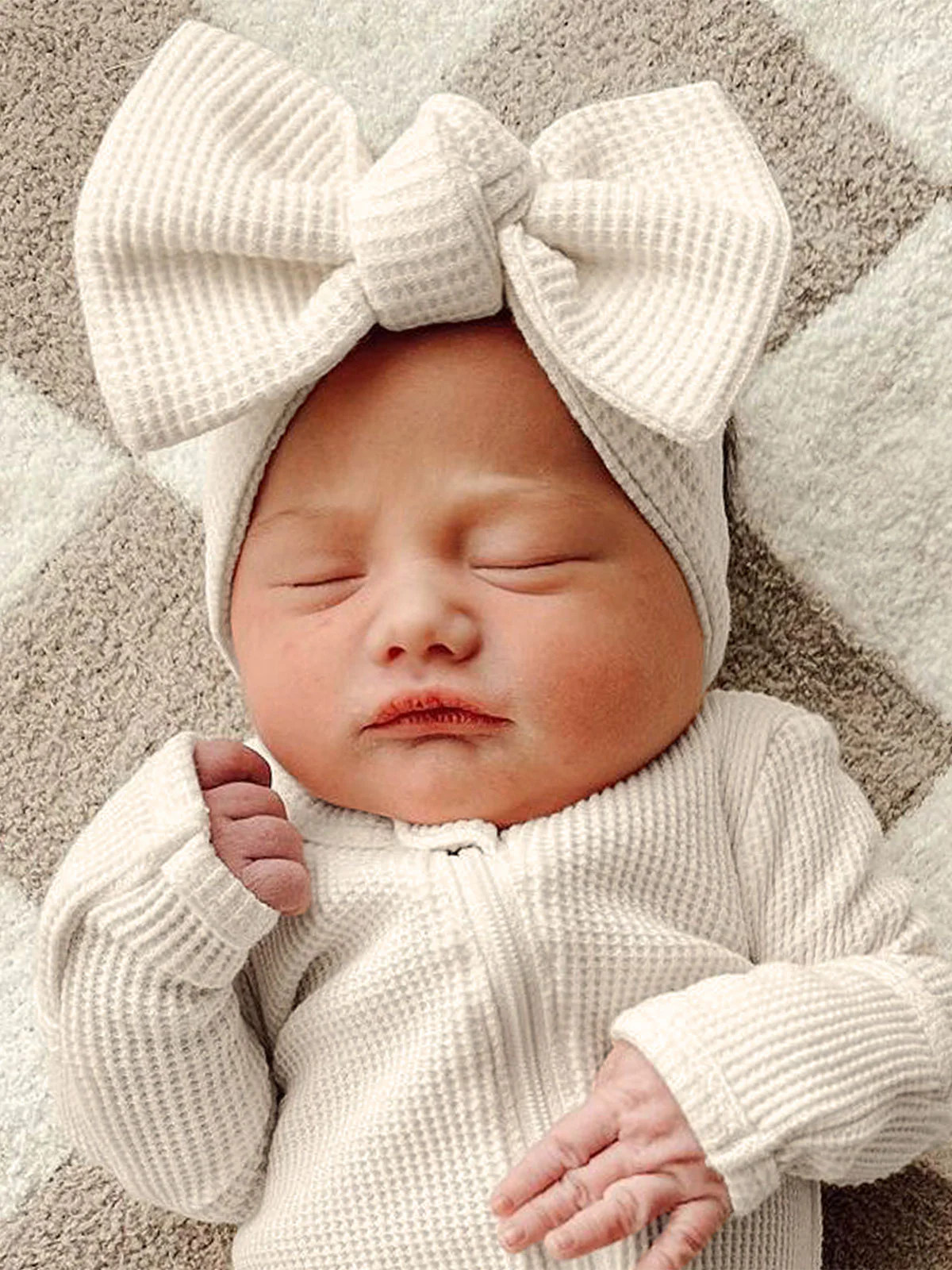 Organic Waffle Knot Bow, Snow | SpearmintLOVE