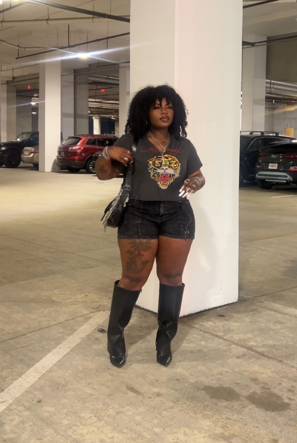 For a y2k type vibe, this outfit is perfect 