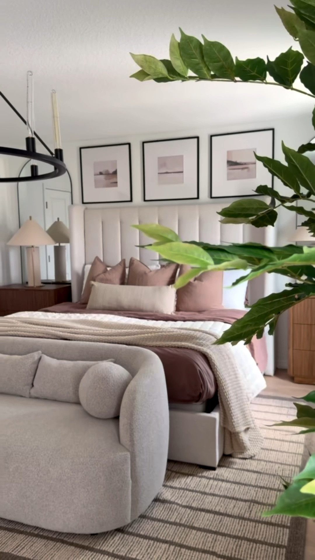 Bedroom refresh ✨



Modern home
Home decor
Bedroom refresh
Bedroom decor
Home favorites
Top picks

#LTKHome