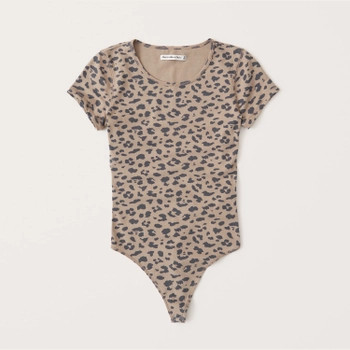 Online Exclusive
			


  
						
							Leopard Crew Bodysuit
						
					



		
	



	
		Exchang... | Abercrombie & Fitch (US)