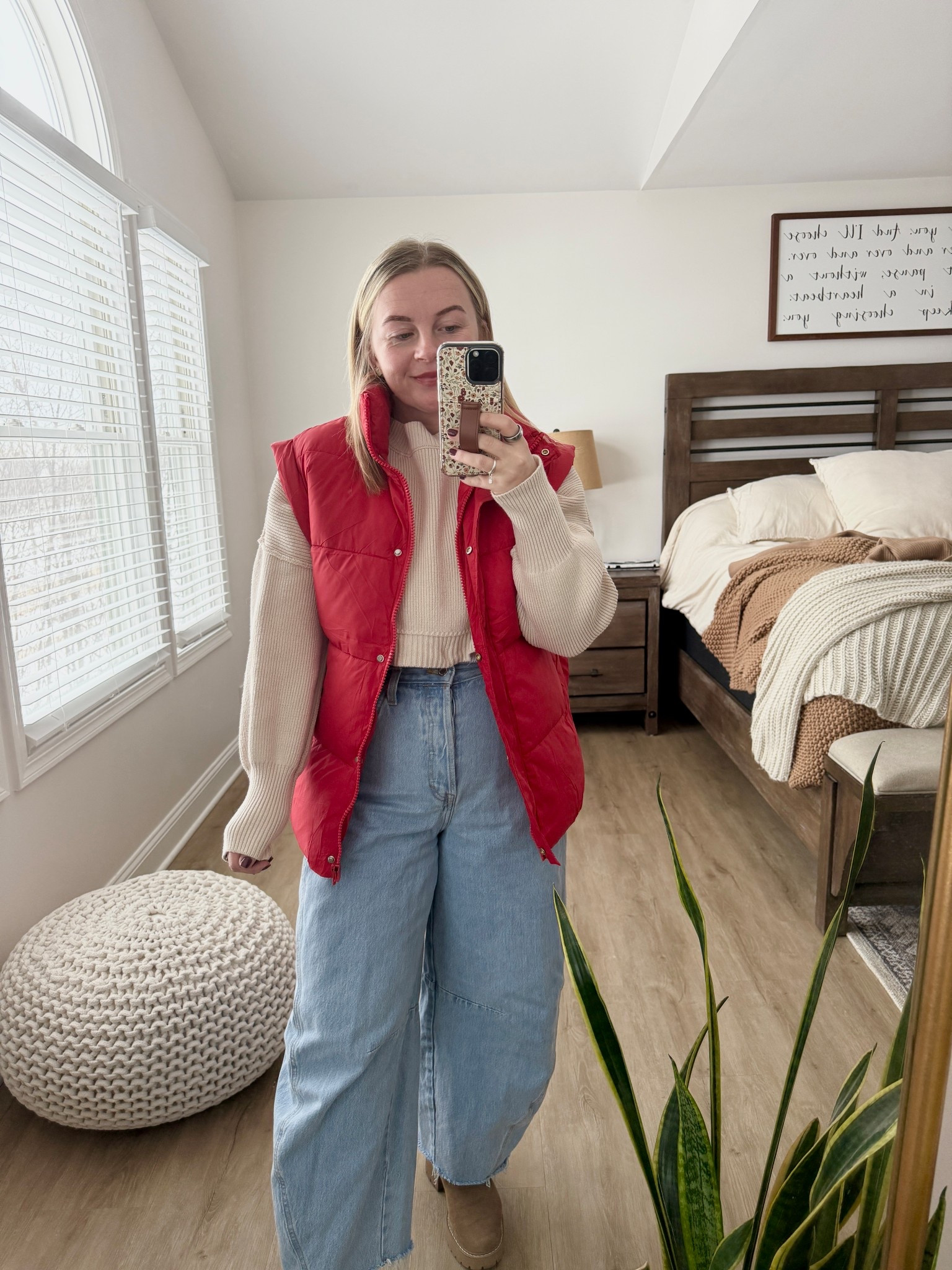 We all need a little pop of red in our life ❤️


#LTKgrwm #LTKootd #LTKFindsUnder50