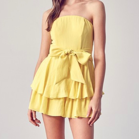 LEMON YELLOW WOVEN ROMPER | Poshmark