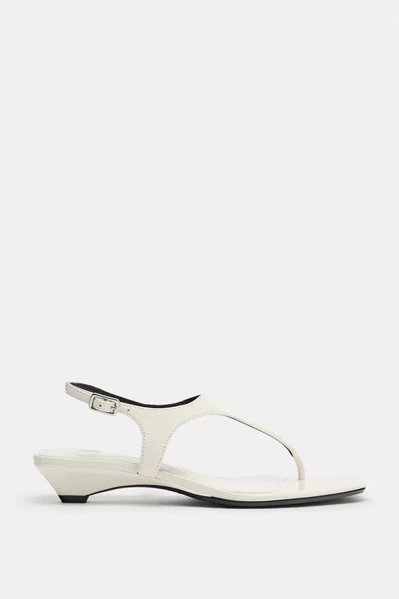 LEATHER BUCKLE STRAP SANDALS | Zara US