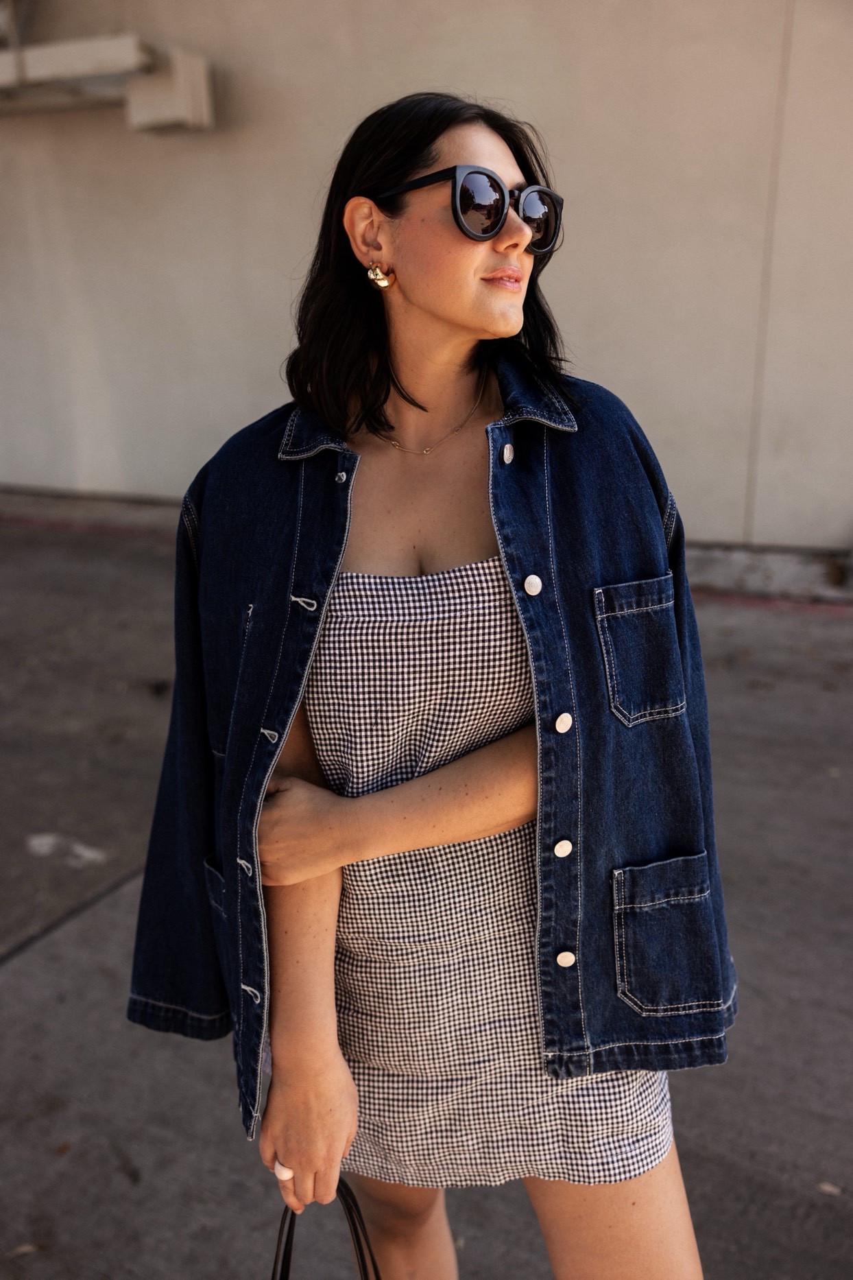 Love this denim chore jacket from @Quince! Highly recommend for spring. I'm in the large but it's already a generous fit!

I'm in the large of the dress -- fit is loose.  

 