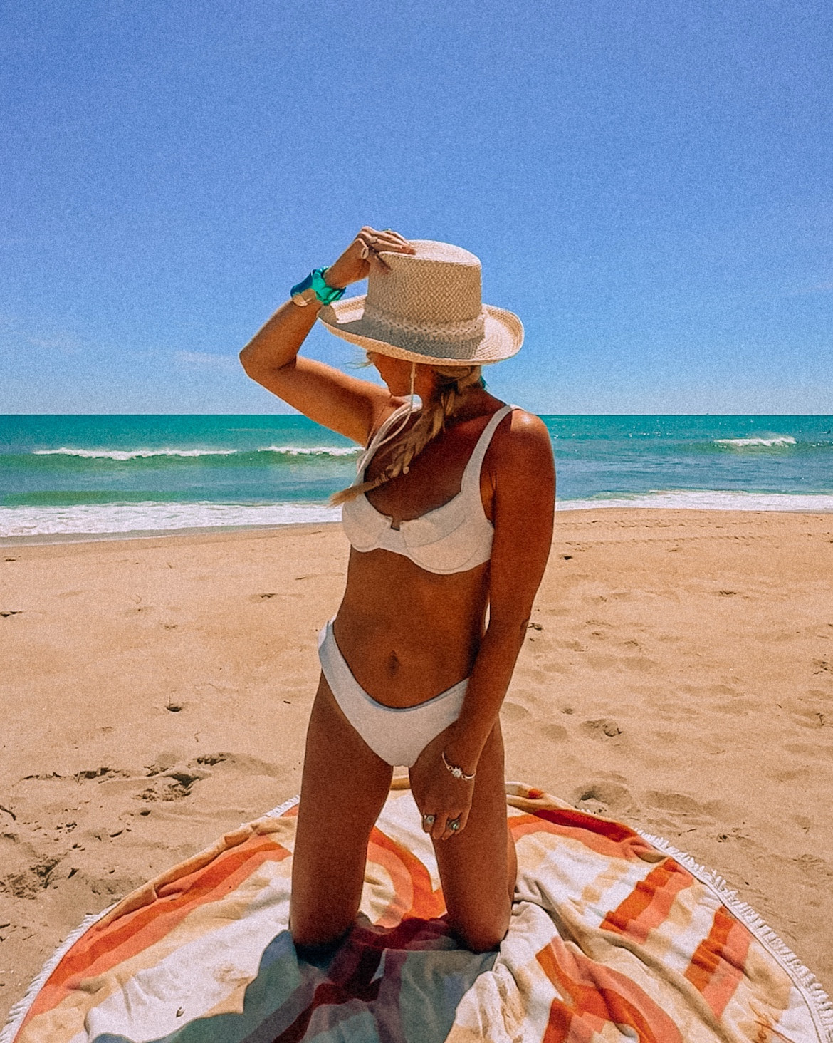 Use code KELLY10 for 10% off 🐚🫶🏼my new obsession — a fringe-detailed hat + matching sandals from Eric Javits. We love when its luxe and practical

☀️Western shape giving the coastal cowgirl vibes
☀️Practical functionality for those windy beach days (chin strap bead = not hats flying off down the beach) ☀️Comfy sandals to match with a thicker sole so the hot sand stays OUT on those treks down to the beach ☀️Coordinating set = always a yes from me

Use code KELLY10 for 10% off at ericjavits.com (expires 7/31/25)💻
 Trust me, you’re gonna want to zoom in on these details 👇🏼✨
 
#EricJavits #SummerEssentials #ElegantStyle #BeachReady #ChicAccessories #SummerStyle #FashionStatement #LuxurySummer #TimelessElegance #ad

#LTKTravel #LTKSwim #LTKSeasonal