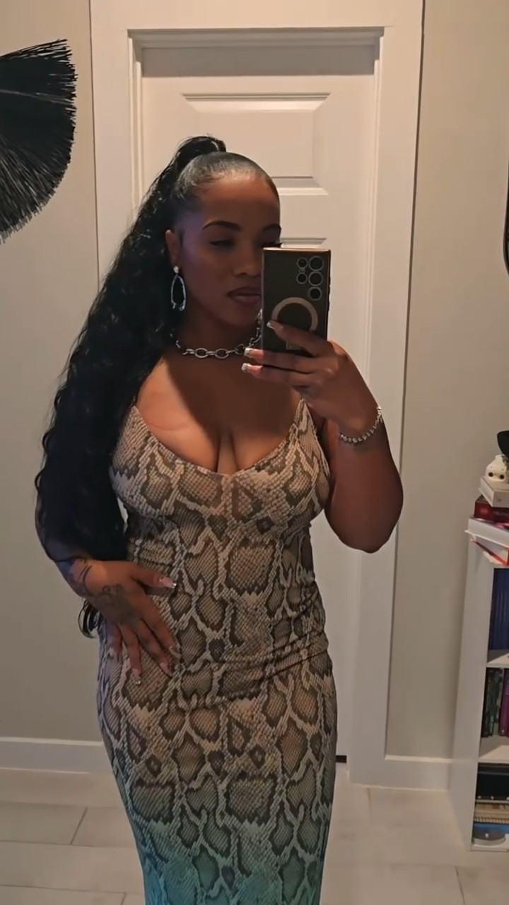 My pretty hits different when you realize it's internal too.

Lashes: Yall Niece 
Tinted brows: @adorable.brows_studio 
Ponytails: @royaldynastyhairco 
Outfit Deets: I'll link soon b/c idk & I'm headed out the door 🤷🏾‍♀️