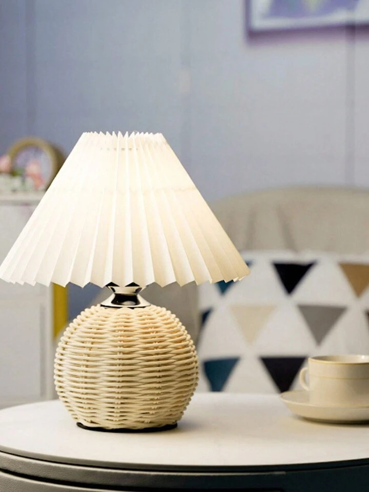 1pc Nordic Style Energy Saving LED Desk Lamp, USB Powered, Soft Light Pleated Fan-Shaped Design R... | SHEIN