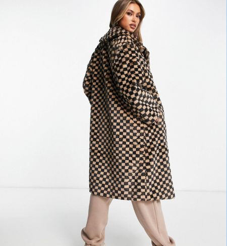 WINTER LUXE FIND! 67% OFF 
jackets, brown checkered coat, brown square jacket, long fuzzy jacket, brown coat, tan coat, fall jacket, winter jacket

#LTKSeasonal #LTKstyletip #LTKfit