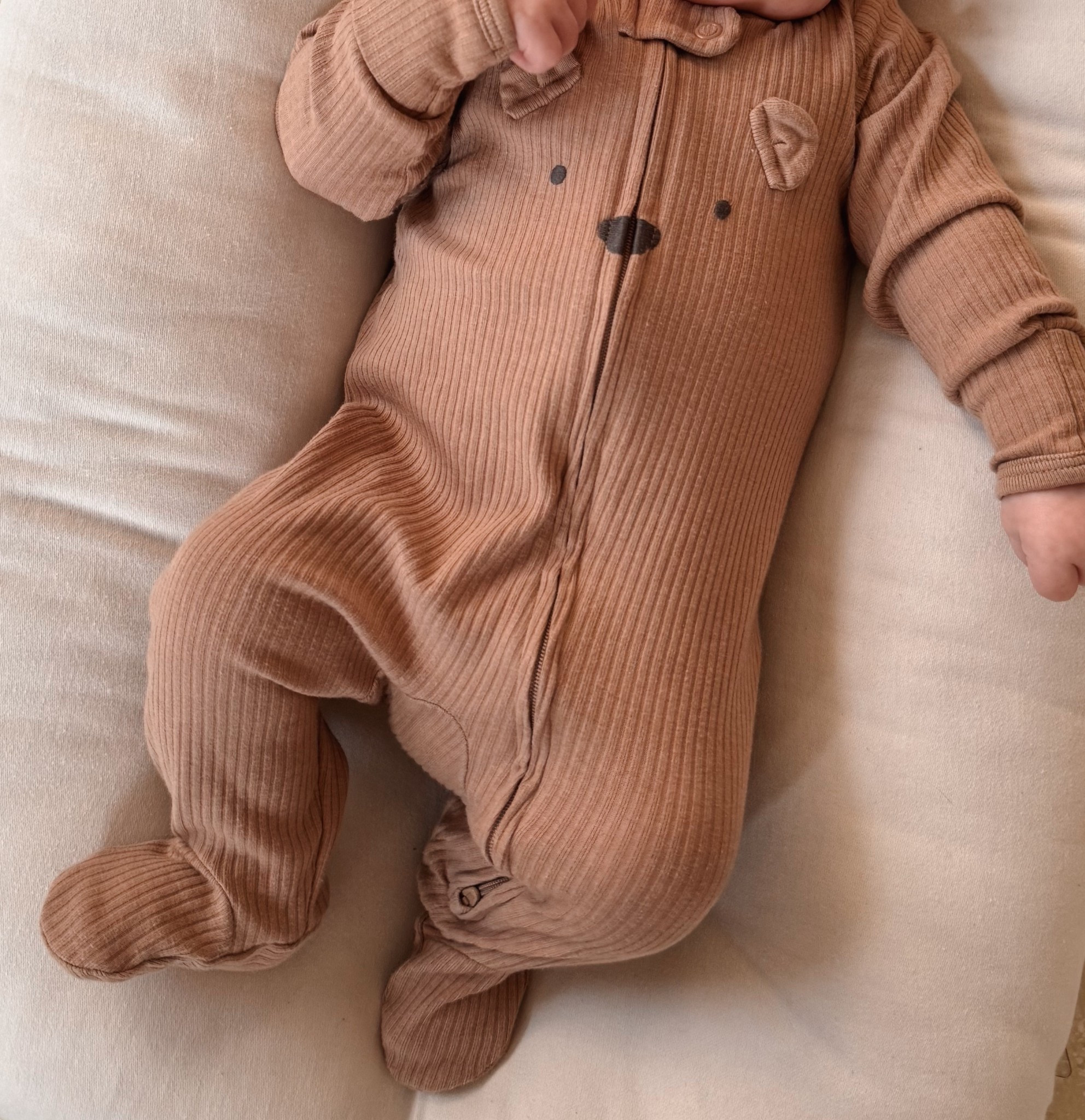 Cozy, cute, and made for real life 🤎 These Baby Bear 2-Way Zip Ribbed Sleep & Play Pajamas are a newborn must-have! The soft ribbed fabric is gentle on sensitive skin, while the 2-way zipper makes diaper changes quick and stress-free (especially during those late-night changes 🙌). The fold-over mittens are perfect for preventing scratches and keeping tiny hands warm—such a game changer for baby boys!

These neutral brown footie pajamas are perfect for everyday wear, coming home outfits, and layering during cooler months. If you’re building your baby registry or looking for the best newborn essentials, this is one of those pieces you’ll reach for over and over again.

#babyboystyle #newbornessentials #babyboyoutfits #footiepajamas #babyclothes #momfavorites #postpartummusthaves #babystyle #newmomlife #ltkbaby

#LTKBaby #LTKBump #LTKmomlife