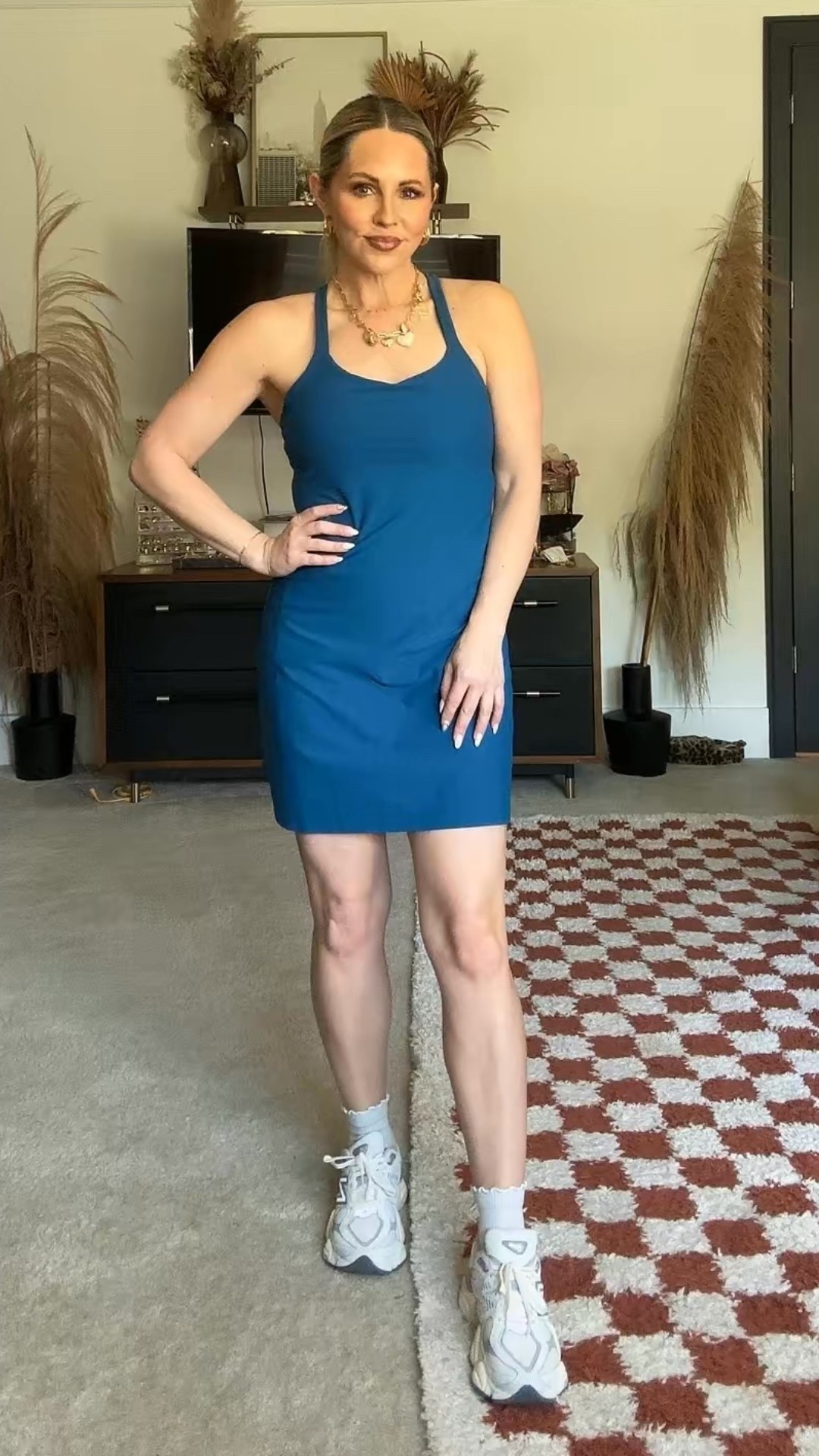 Sometimes all you need is a good athleisure outfit and @Spanx is where it’s at 💙

#athleisure #spanx #summerstyle #summerfashion

#LTKActive #LTKOver40 #LTKootd