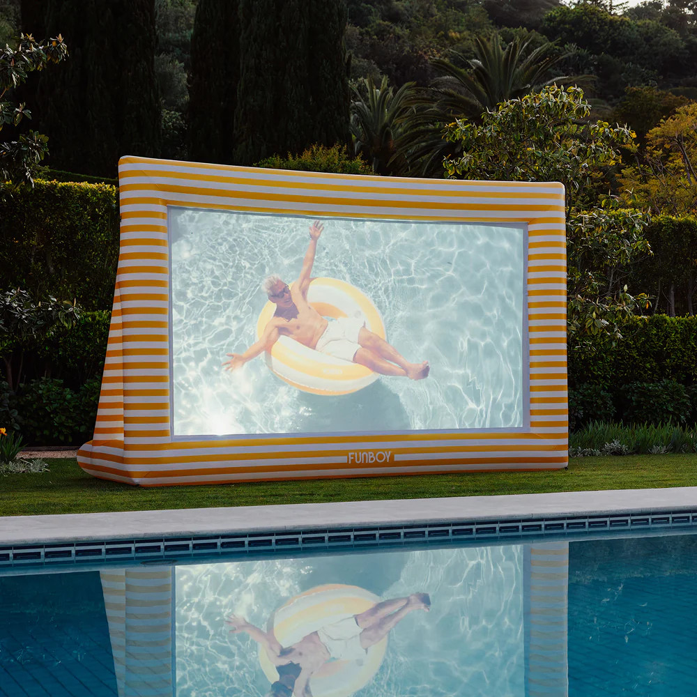 Inflatable Movie Screen | FUNBOY