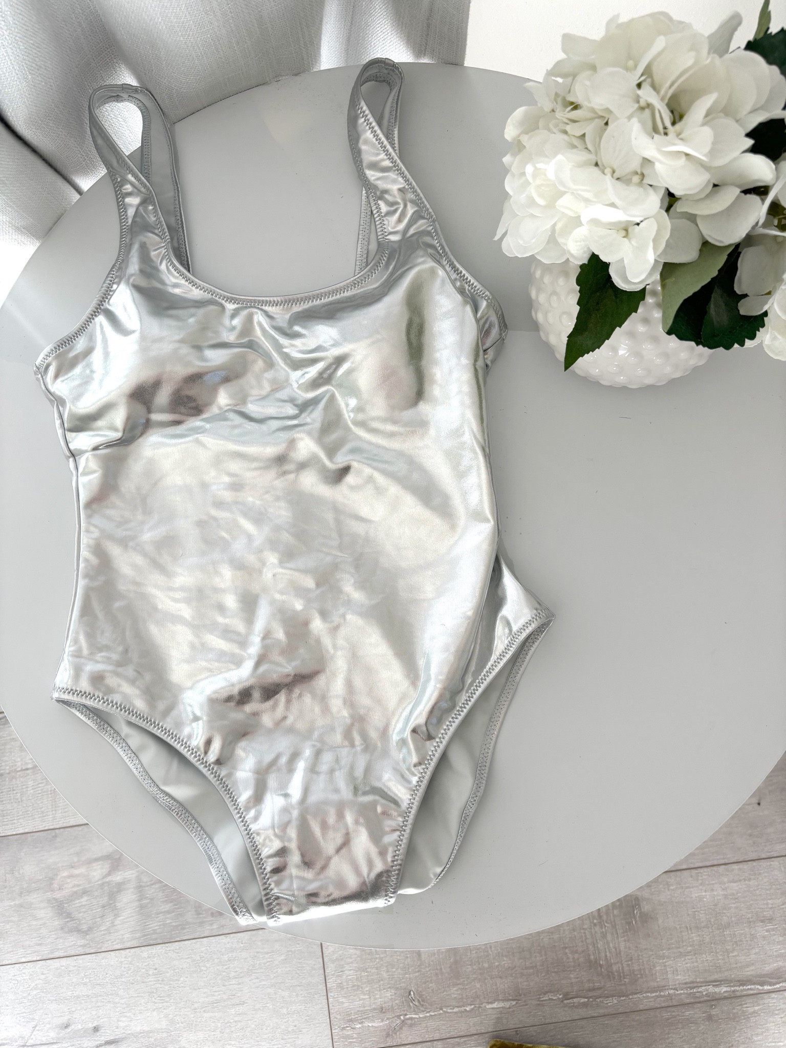 Something about this silver swimsuit 🩶 💦

Swimwear, summer fashion 2024, resorts wear, silver swimwear, cool swimsuit, open back swimsuit, silver bathing suit, beachwear, fashion beachwear, festival fashion

#LTKswim #LTKtravel #LTKstyletip
