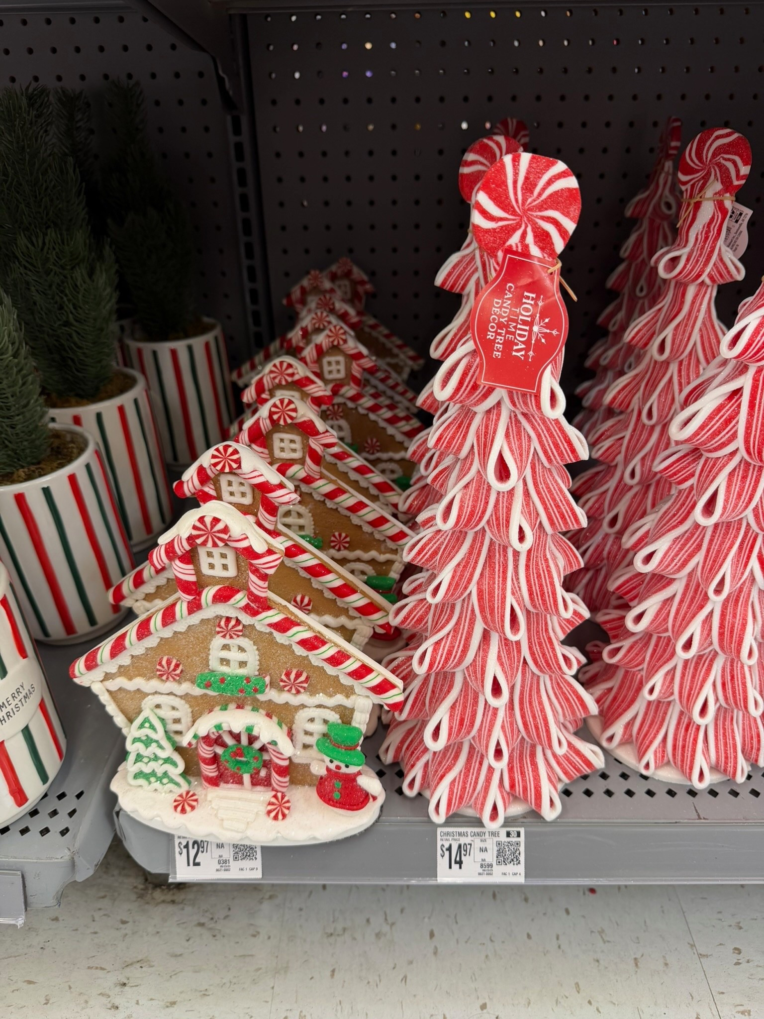 Affordable holiday decor additions from @Walmart #Walmart

See my links for some great inexpensive finds to freshen up your Holiday decor. How festive is this Peppermint Candy Tree?

//
Christmas decor
Holiday decor 
Affordable Christmas decor 
Inexpensive holiday decor 

#LTKFindsUnder50 #LTKHome #LTKHoliday