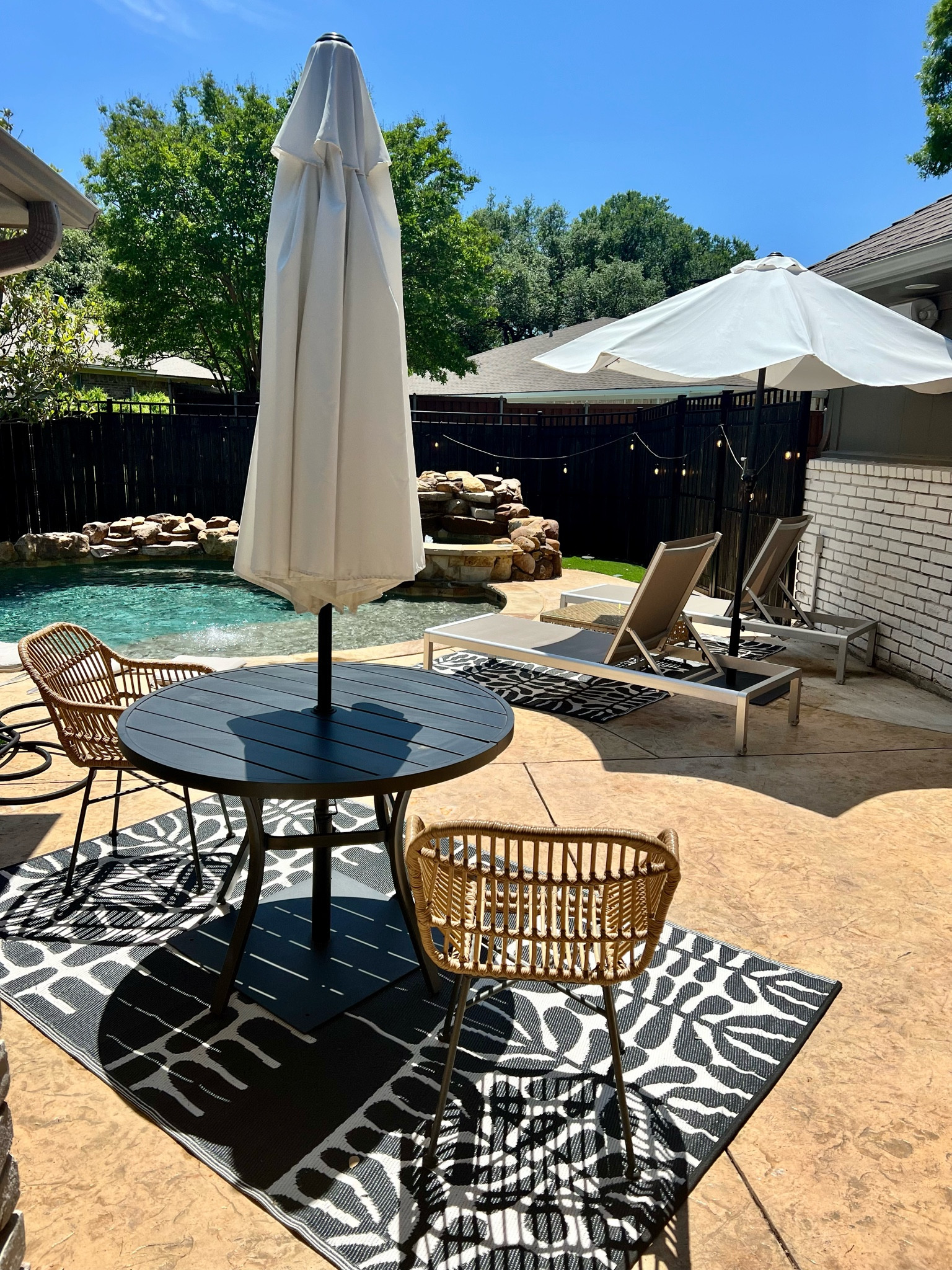 Pool season is right around the corner! 🌺☀️⛱️



#LTKSeasonal #LTKhome