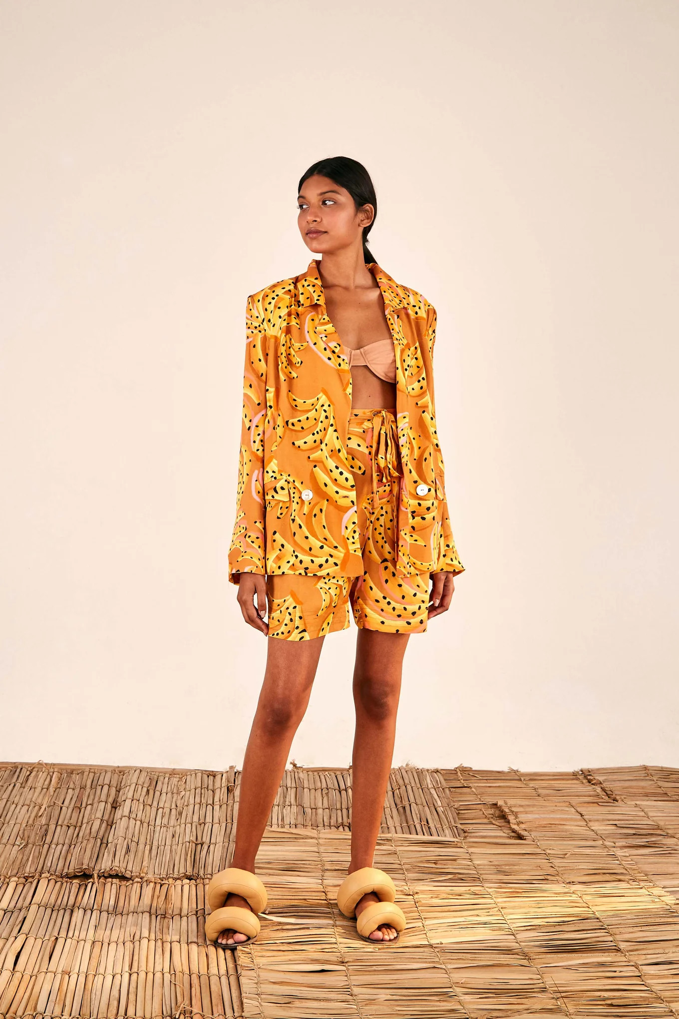 CARAMEL RAINING BANANAS BLAZER | FarmRio (US)