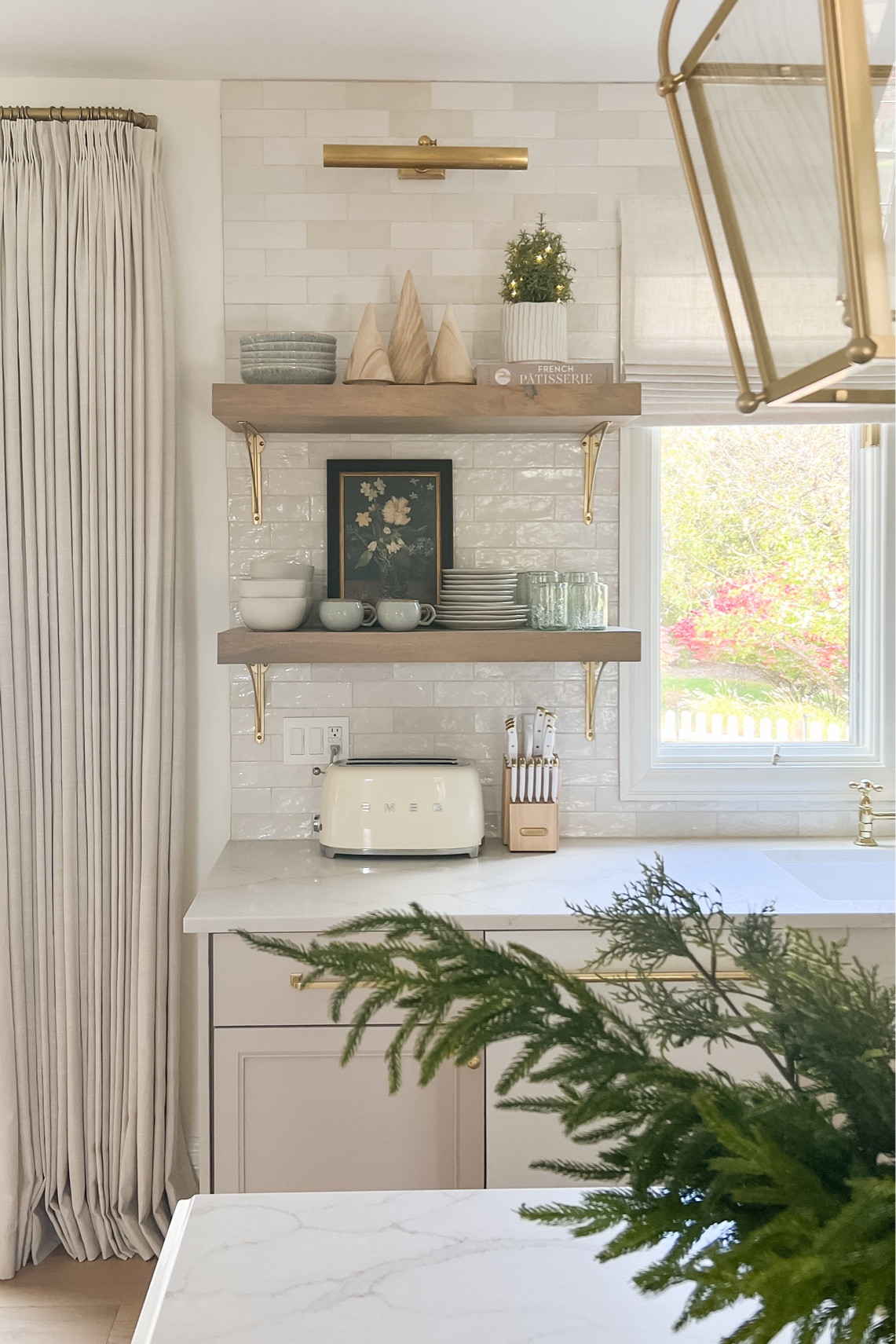 Real touch Norfolk pine, garland, wreath, holiday decor, Christmas decor, home decor, winter decor, faux garland, greenery

#LTKHolidaySale #LTKHoliday #LTKhome