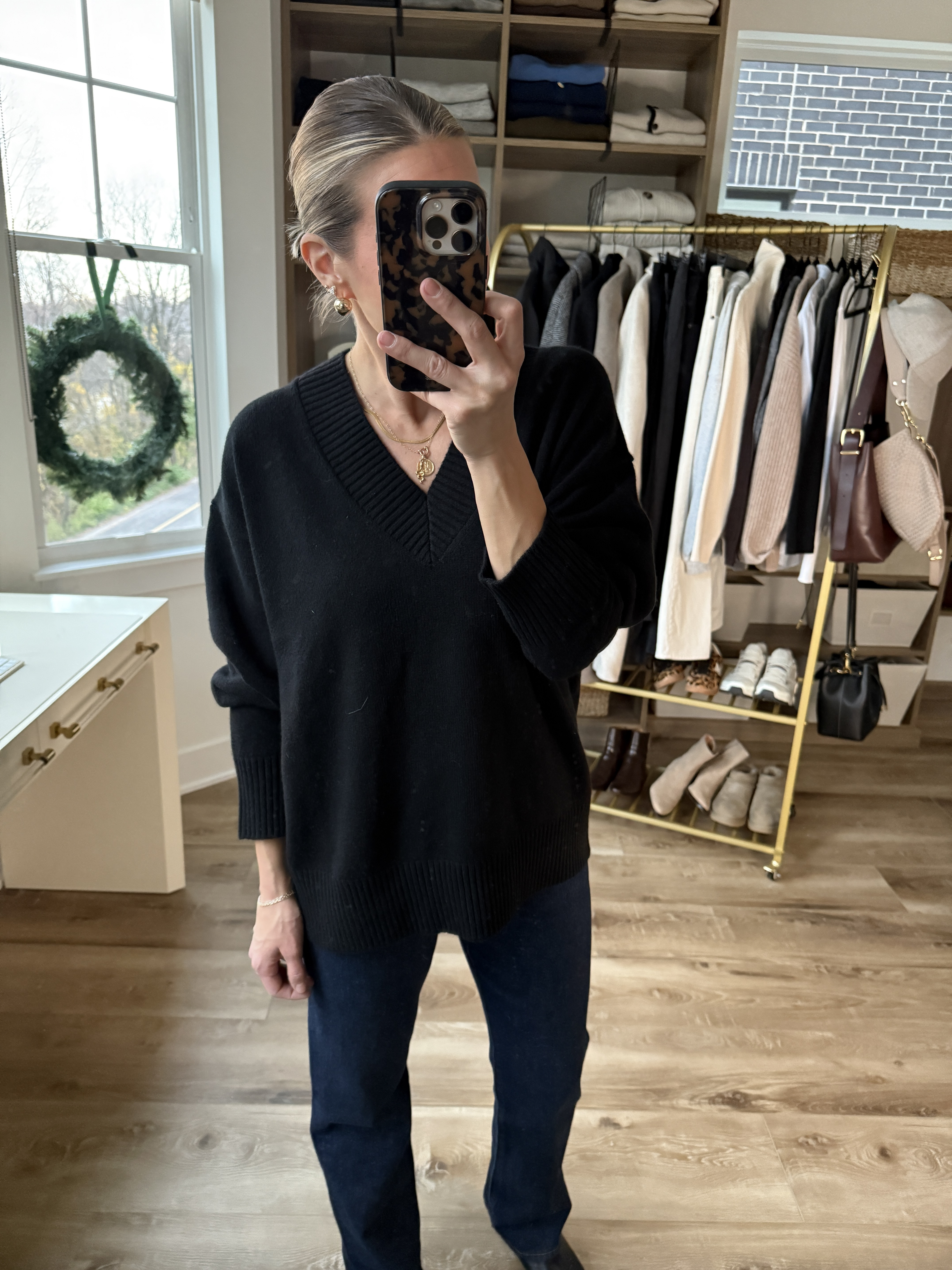 Wearing tts small (oversized fit)

#LTKFindsUnder50 #LTKStyleTip #LTKFindsUnder100