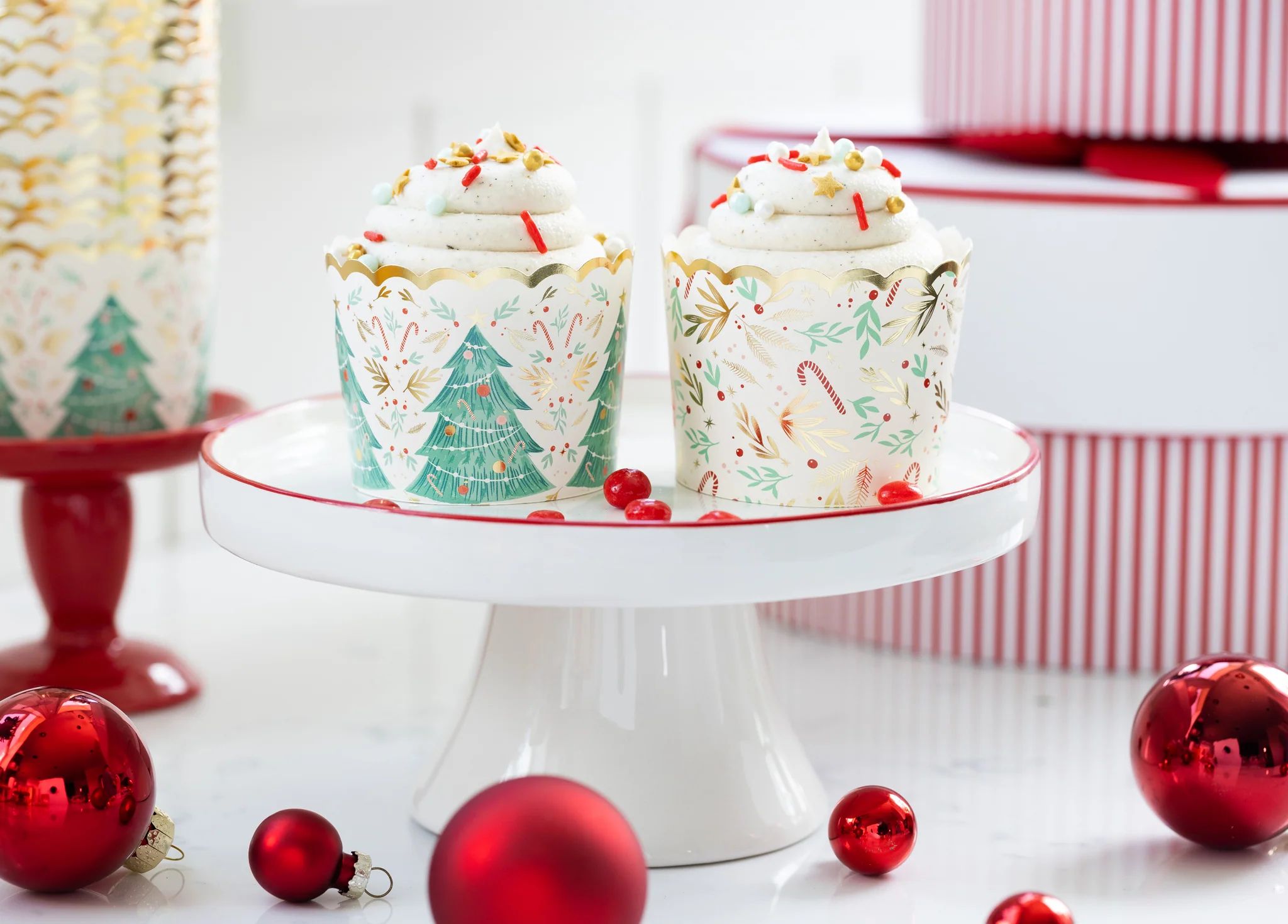 Gold Foil Candy Cane Tree Baking Cups (50 pcs) | My Mind's Eye