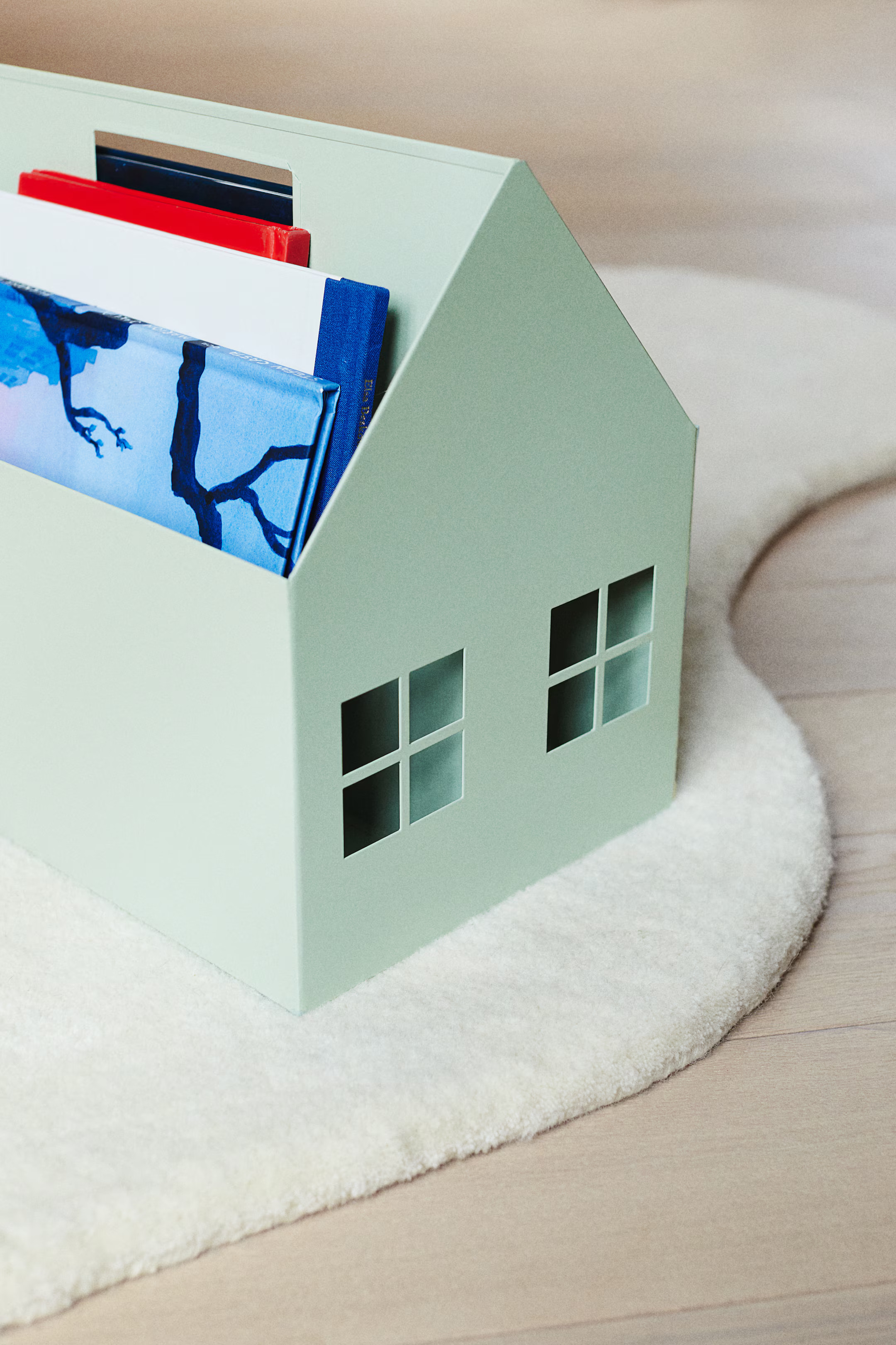 House-shaped Book Storage Container | H&M (US + CA)