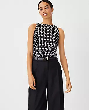 Petite Geo Textured Banded Tank Top | Ann Taylor (US)