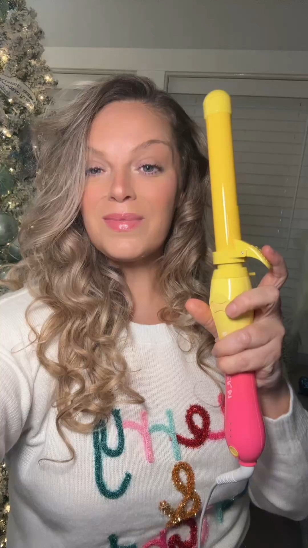 Beachwaver curling ironn

#LTKGiftGuide #LTKHoliday #LTKCyberWeek