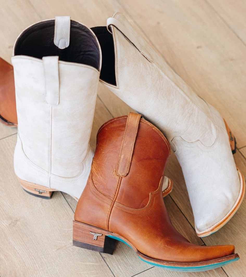 My favorite boots for all day wear! Use code RLE15 for money off!

#LTKStyleTip #LTKSummerSales #LTKShoeCrush
