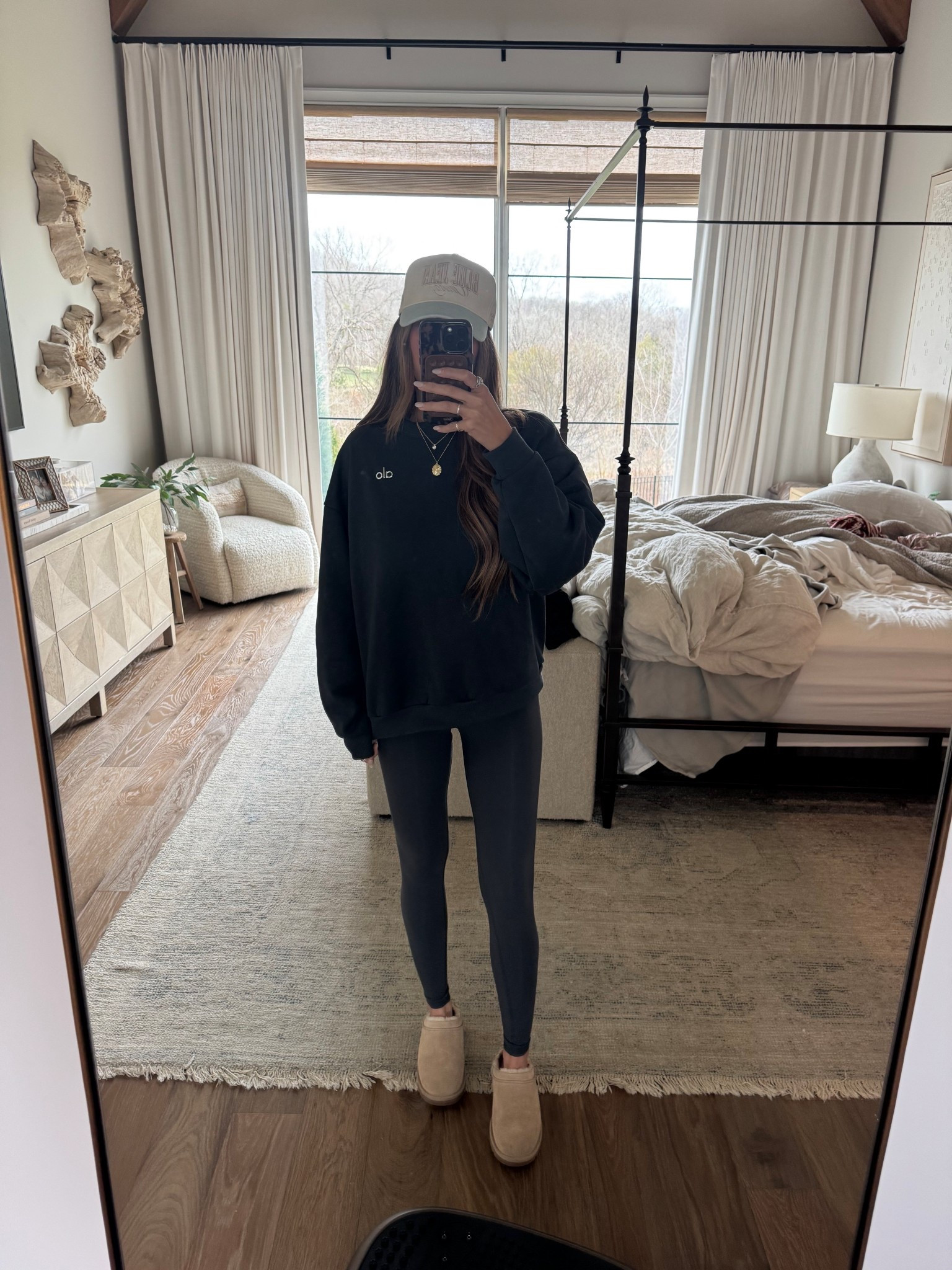 ootd 🩶 Size m sweatshirt and small leggings in anthracite color! 

#LTKActive