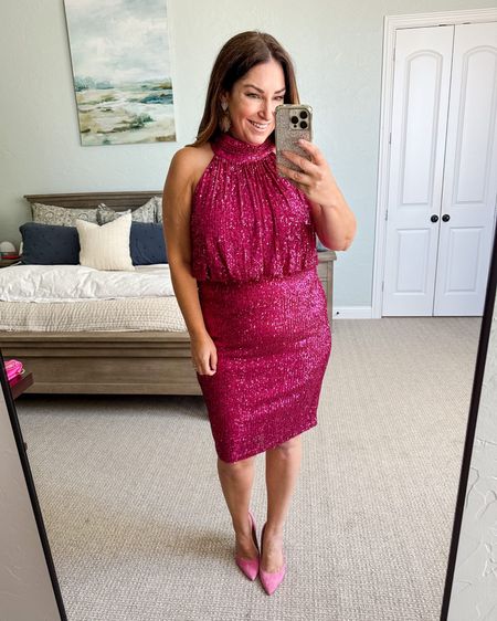 Nordstrom Pink Sequin Dress

Fit tips: dress tts, 12 // pumps tts 

fall | fall outfit | everyday fall | fall style | size 12 | mid size style | date night | event outfit | night out outfit | nordstrom | event wear 

#LTKstyletip #LTKcurves #LTKwedding