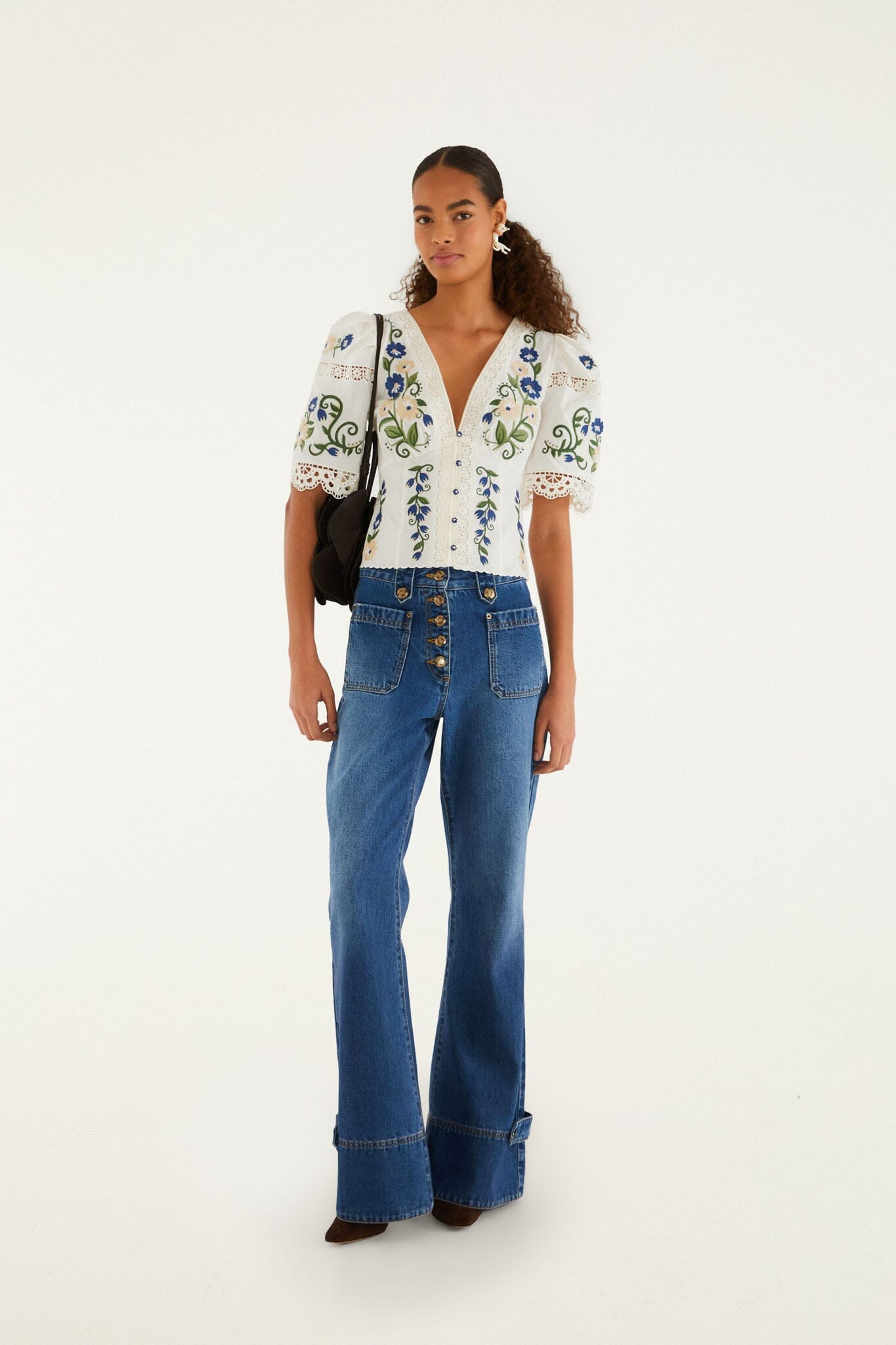Off-White Countryside Land Embroidered Lace Blouse | FARM Rio | FarmRio (US)