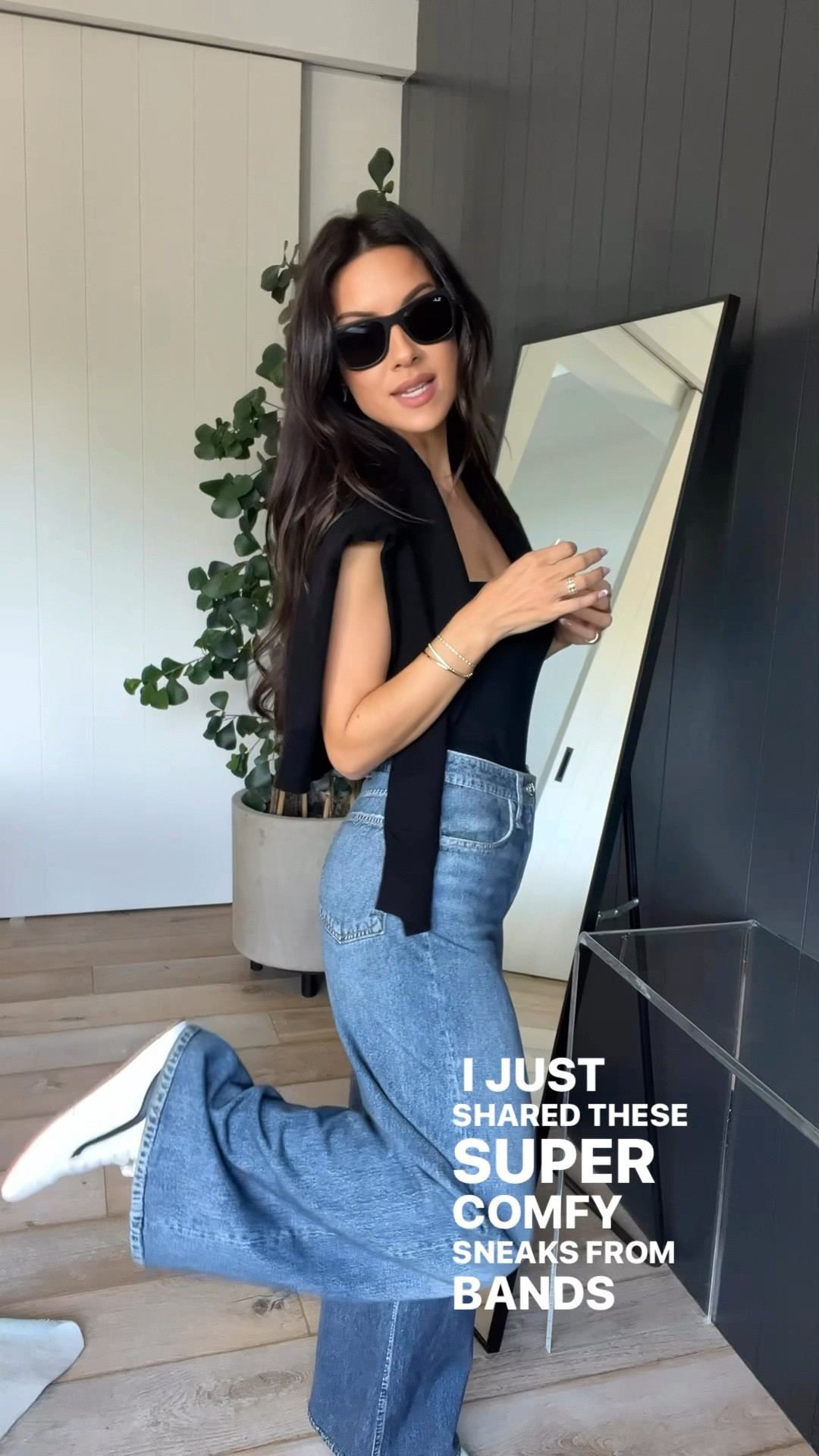 
All about effortless everyday mom style with these comfy sneakers from @vans in heavy rotation. 🙌🏼

#NordstromPartner @vans @nordstrom #vans #VansSuperLowPro #ad

#LTKOver40 #LTKFindsUnder100 #LTKStyleTip