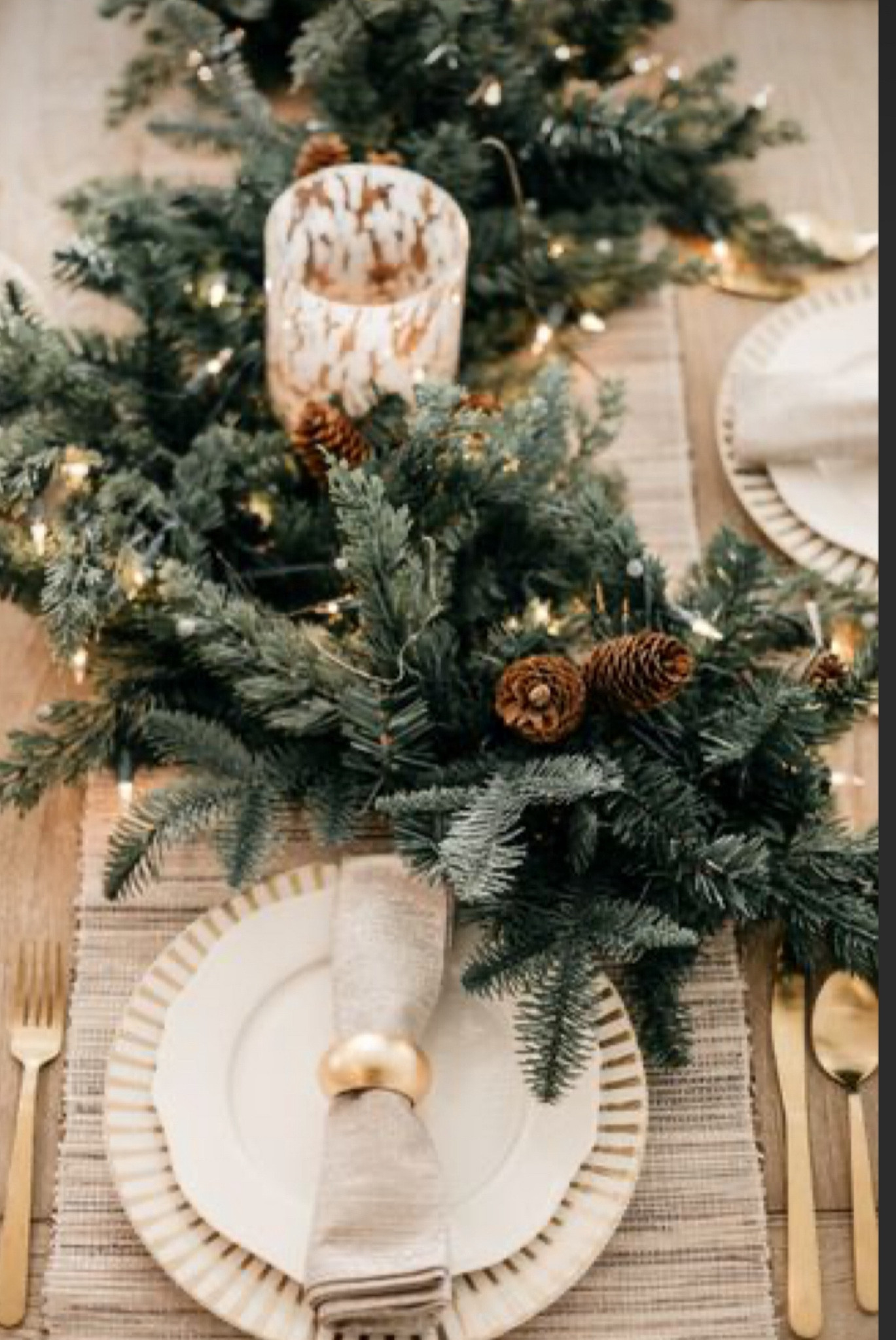 Holiday decor ideas! 

#LTKFindsUnder50 #LTKFindsUnder100 #LTKSeasonal