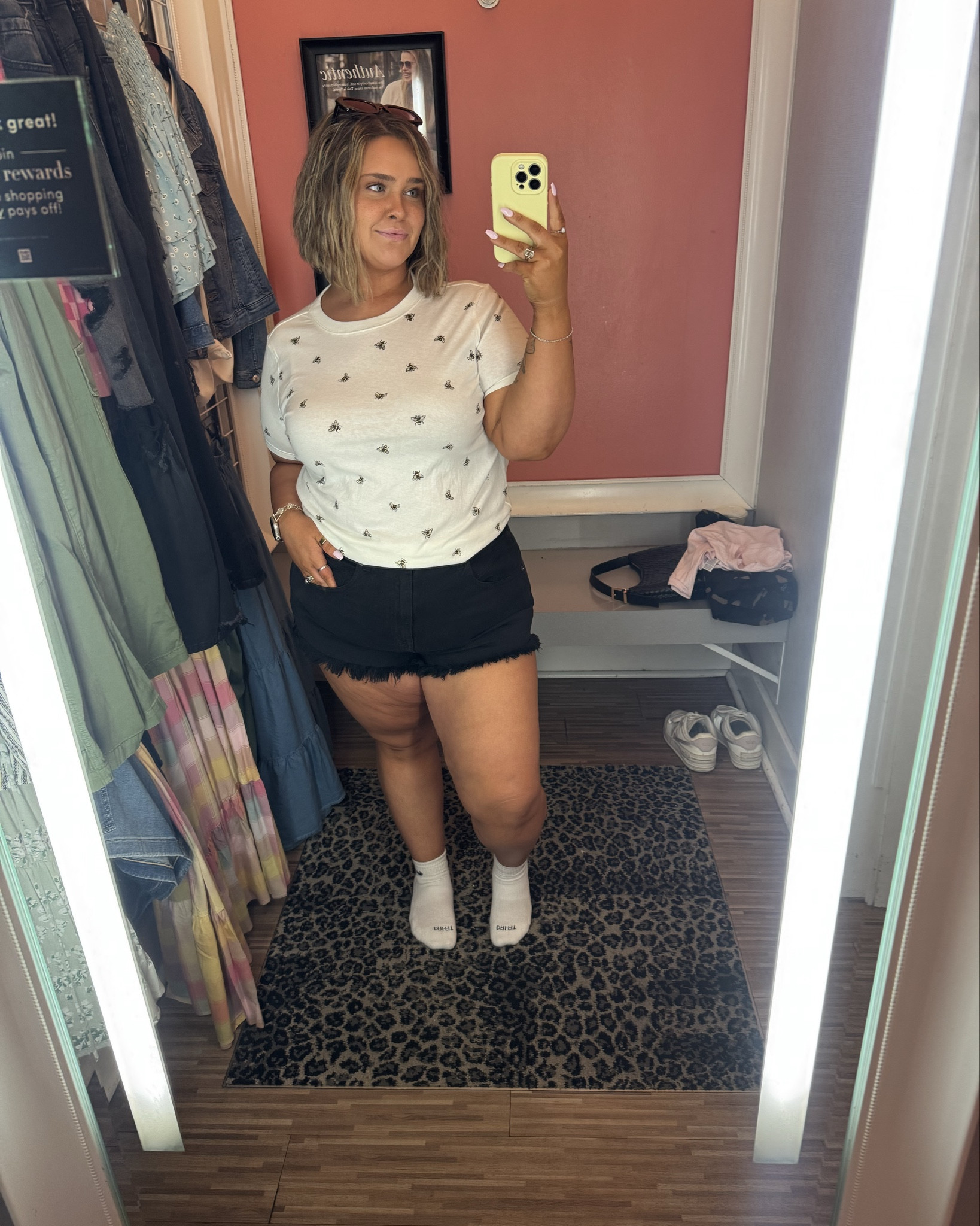 Calling all my curvy girls who are over hiding their body 👏
@Torrid understood the assignment with these
Structured where you want it, snatched where you need it 😮‍🔥
Links are up—go feel THAT girl energy

#torridstyle #torridfinds #plussizefashion #curvystyle #size18style 