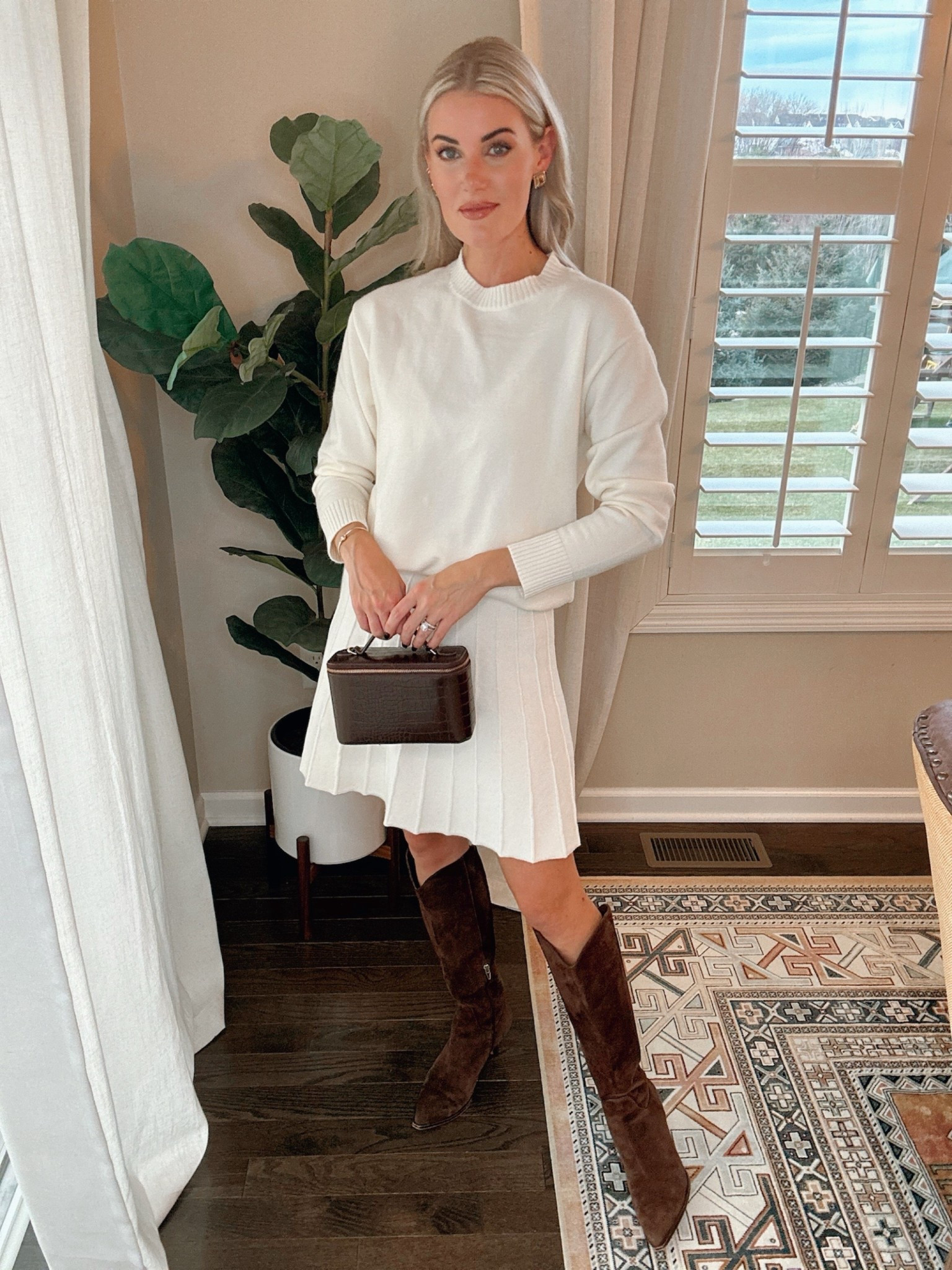 Last-minute Thanksgiving outfit idea – this sweater skirts that comes in numerous color options and would be perfect for the holidays! Take 50% off now through December 1. Wearing a small #AmazonFashion

#LTKCyberWeek #LTKFindsUnder50 #LTKHoliday