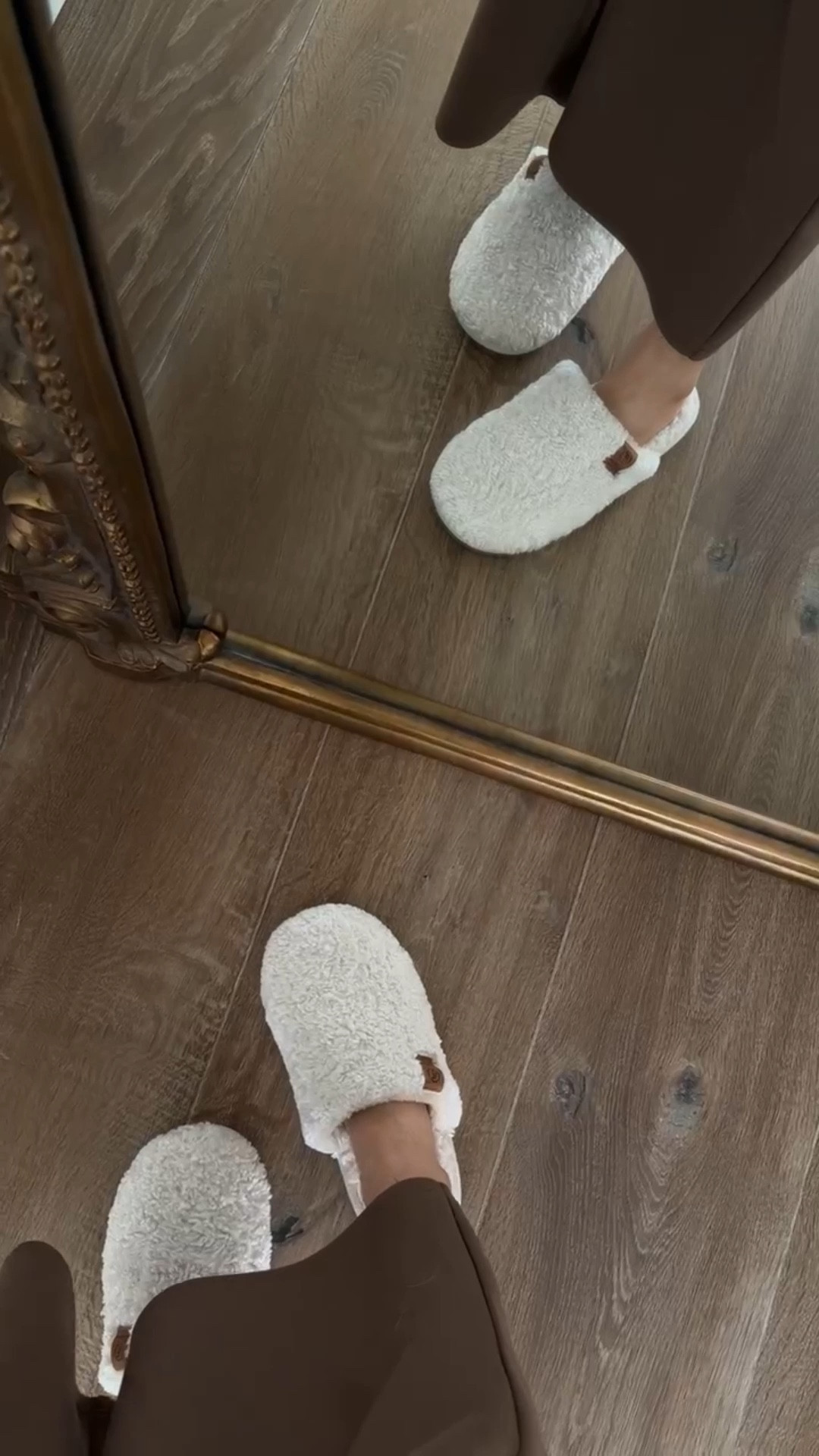 These house slippers are so comfortable✨
StylinByAylin, Aylin #slippers #giftideas #giftgiving

#LTKFindsUnder100 #LTKSeasonal #LTKGiftGuide