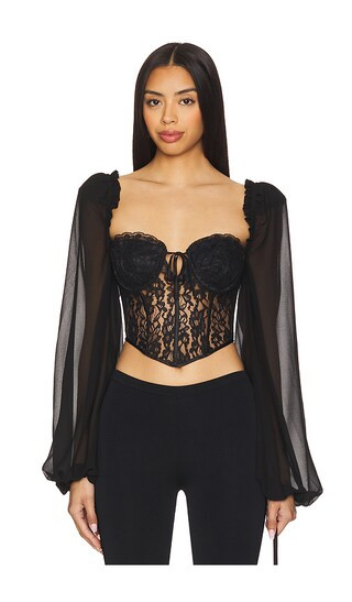 Favorite Derrion Top in Black

              
    
        
        
            Favorite Button | Revolve Clothing (Global)