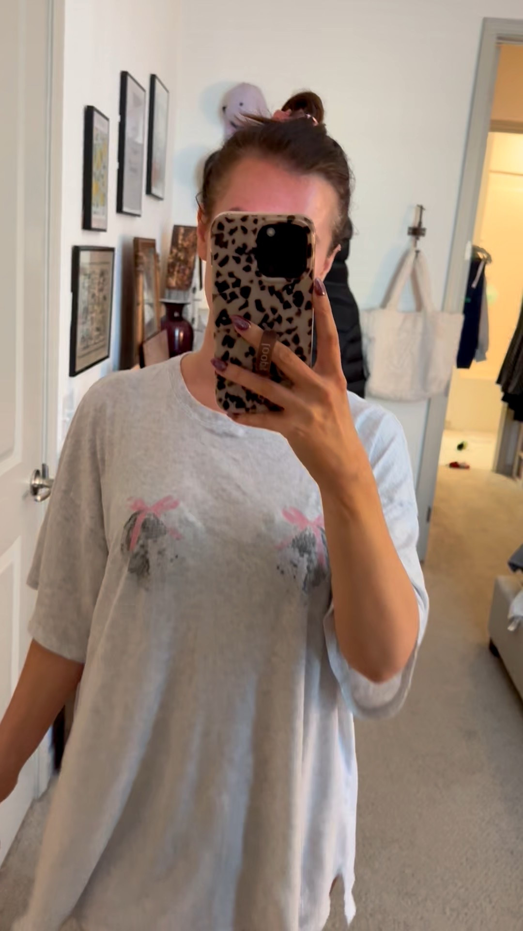 Comfy // pjs // sleep shirt // aerie // under $50 // gifts for her // New Year’s Eve // disco ball 

#LTKootd #LTKFindsUnder50 #LTKmorningroutine