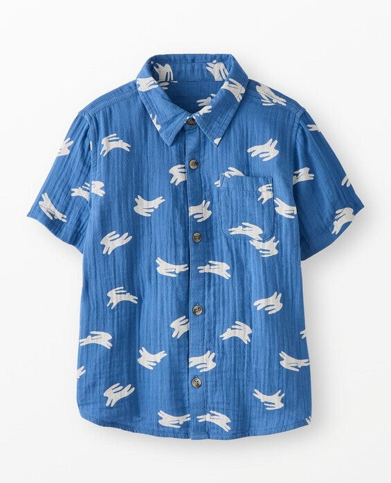 Boys' Hopping Bunnies On Blue Easter Muslin Button Up Shirt in 100% Cotton - Size Toddler 3 by Hanna Andersson | Hanna Andersson