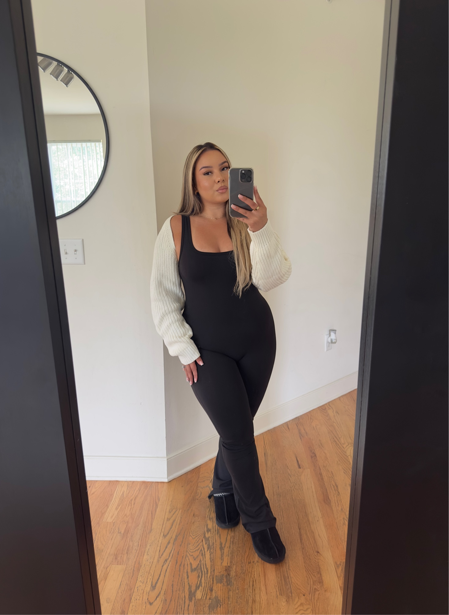 Fall loungewear outfit Inspo 🍁🤎✨

Wearing size M in bolero +
Jumpsuit🫶🏼

#LTKSeasonal #LTKstyletip #LTKunder50