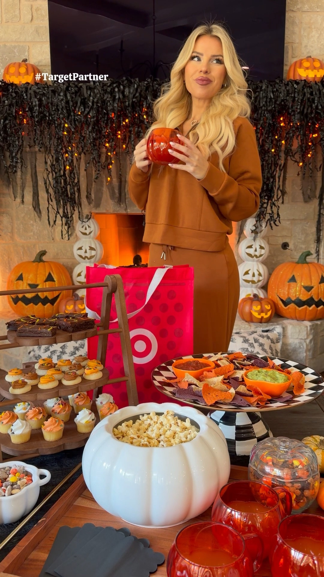 #TargetPartner The best seasonal memories are the ones we make from home with our loved ones. ❤️🍂 Through all the ages and stages, @target has been our family’s go-to! From small everyday essentials, to big life milestones, the Target runs will always be apart of those moments. My Red Bag has seen it all! Tonight we’re setting up a cozy spread of our Target seasonal favorite snacks to enjoy while we relax together. Sometimes the best plans are no plans!