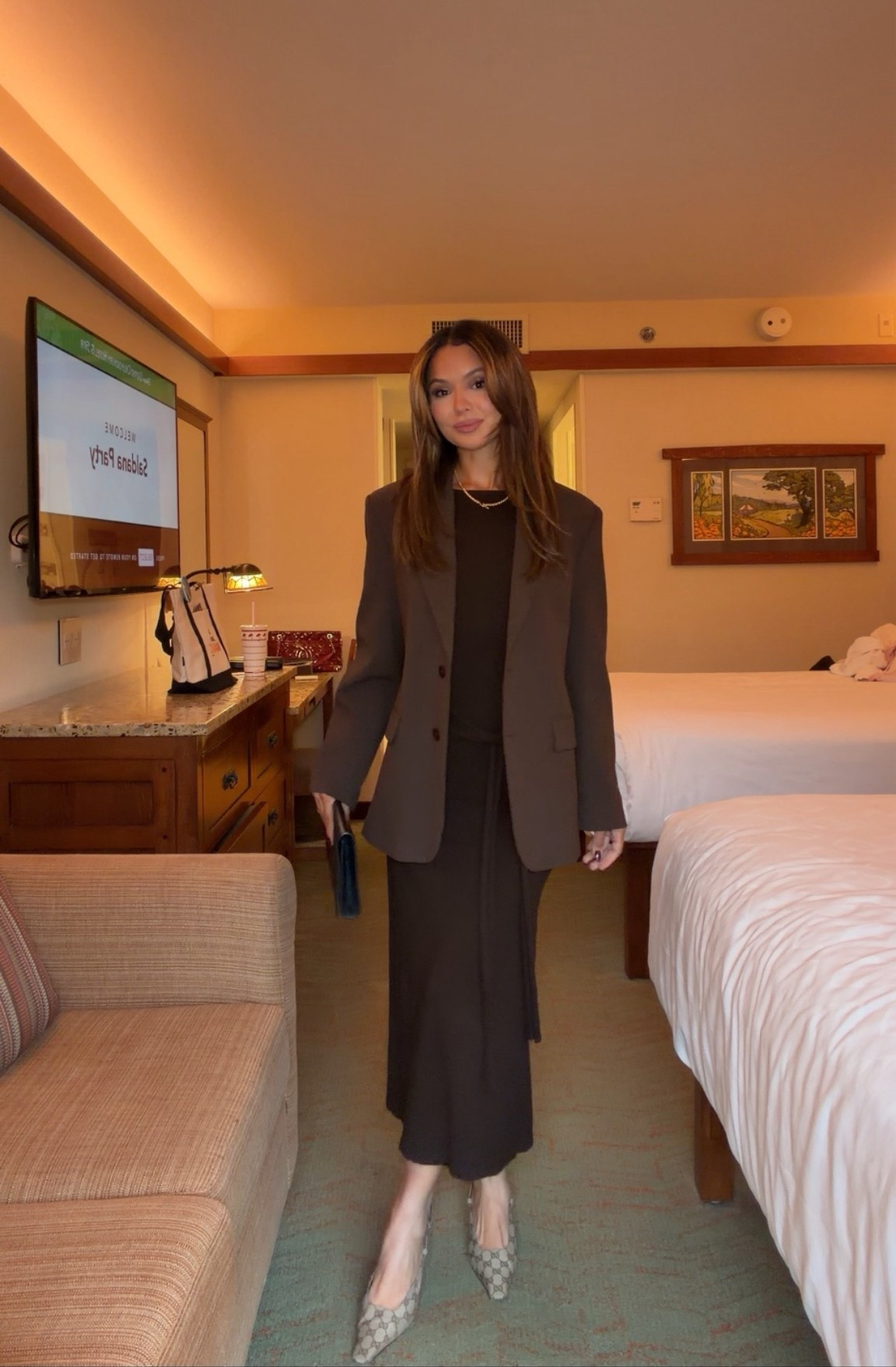 All brown ootd for night one in Los Angeles